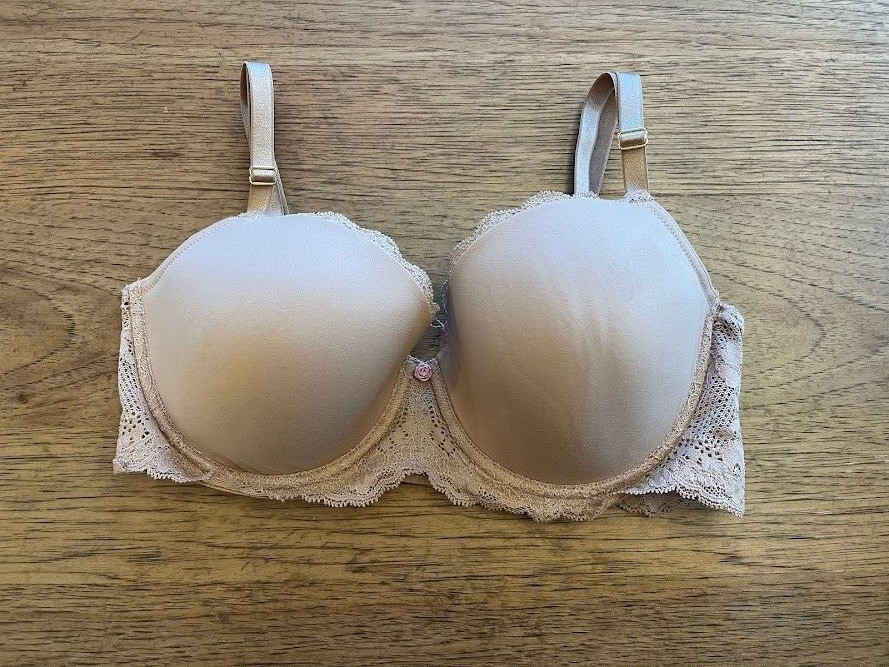Victoria’s Secret Praline Lace 36C Dream Angels Classic Coverage Demi Bra VS