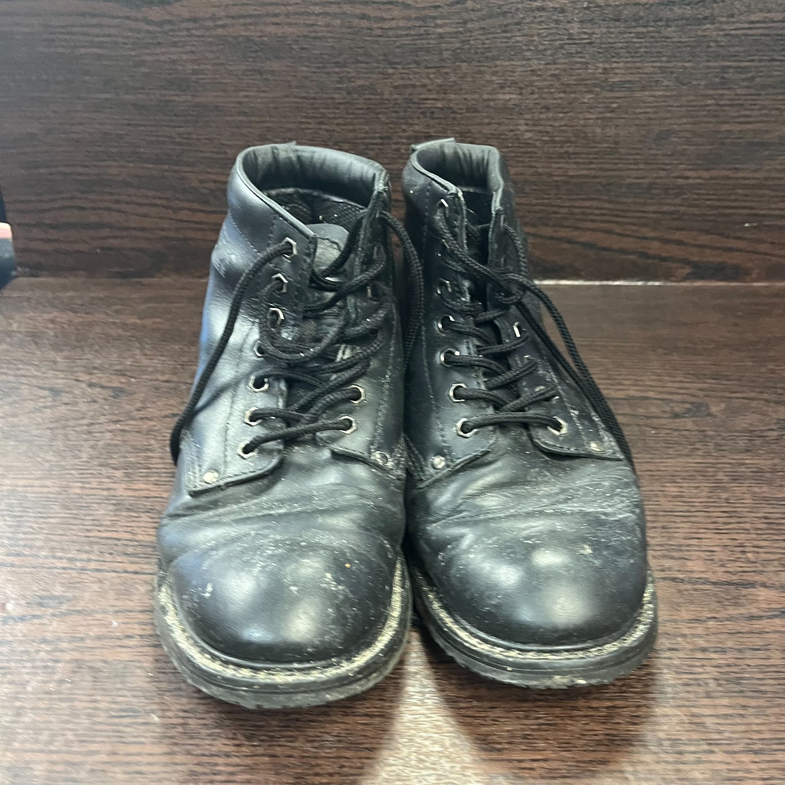 Shoes For Crews Men’s 8081 Work Boots Size 9 Black Leather Slip Resistant Safety