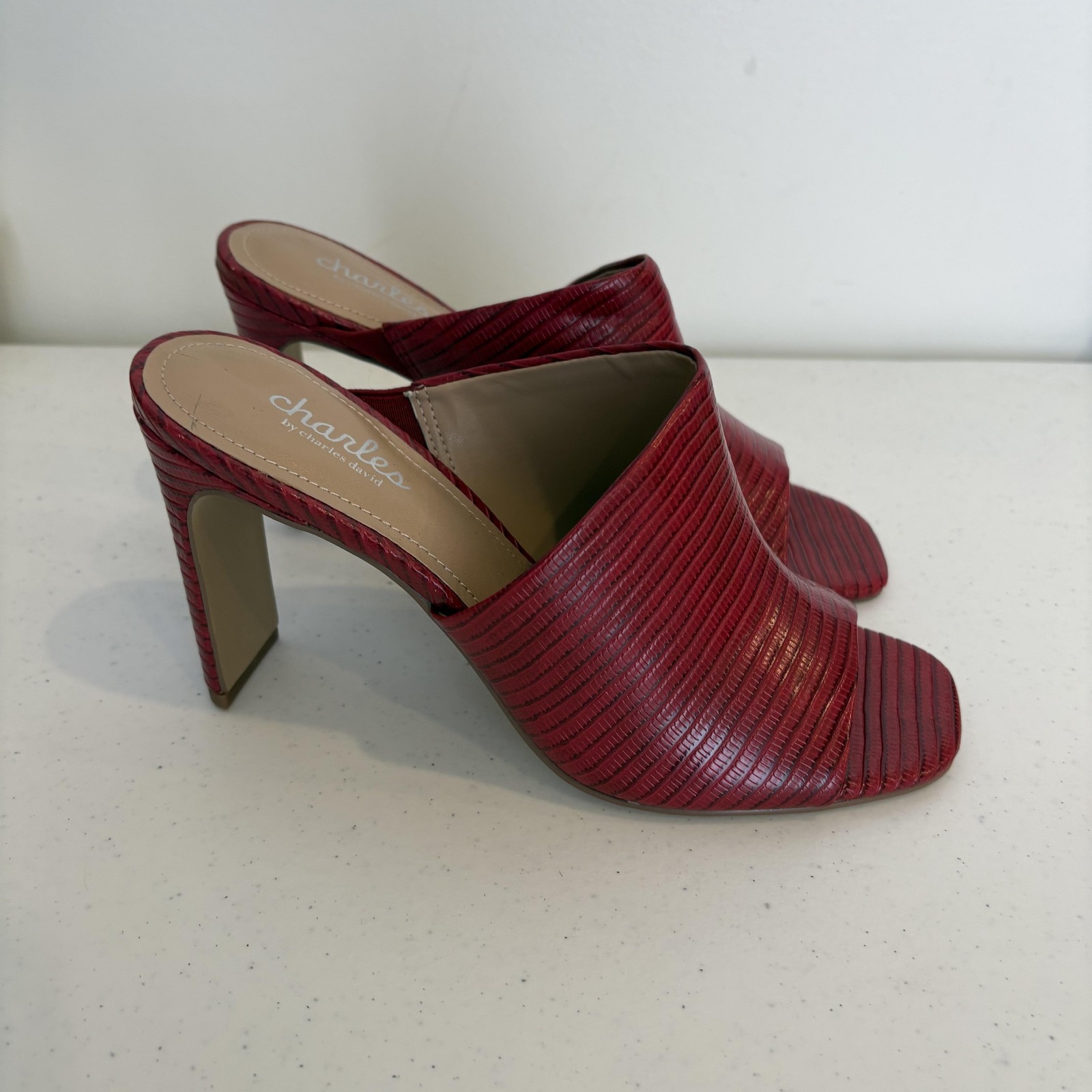 Charles by Charles David Shoes Womens Size 7M Block Heel Slide Mule Sandals