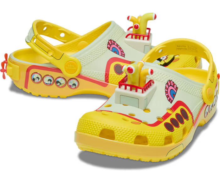 NWT The Beatles X Yellow Submarine Crocs Unisex Size Men’s 7 Women’s 9 M7 W9