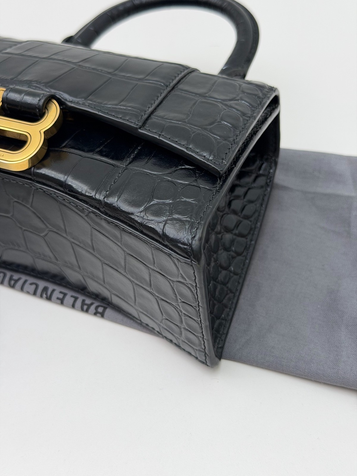 Balenciaga Pre-Owned Authentic Luxury Handbag 18.8*11.8*7.5 