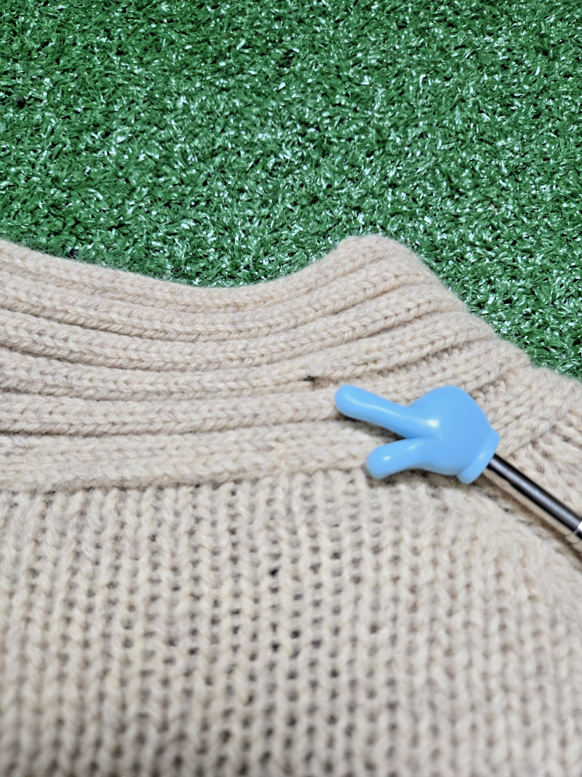 Eddie Bauer Vintage 100% Wool Cardigan Sweater – Beige – Women’s Medium