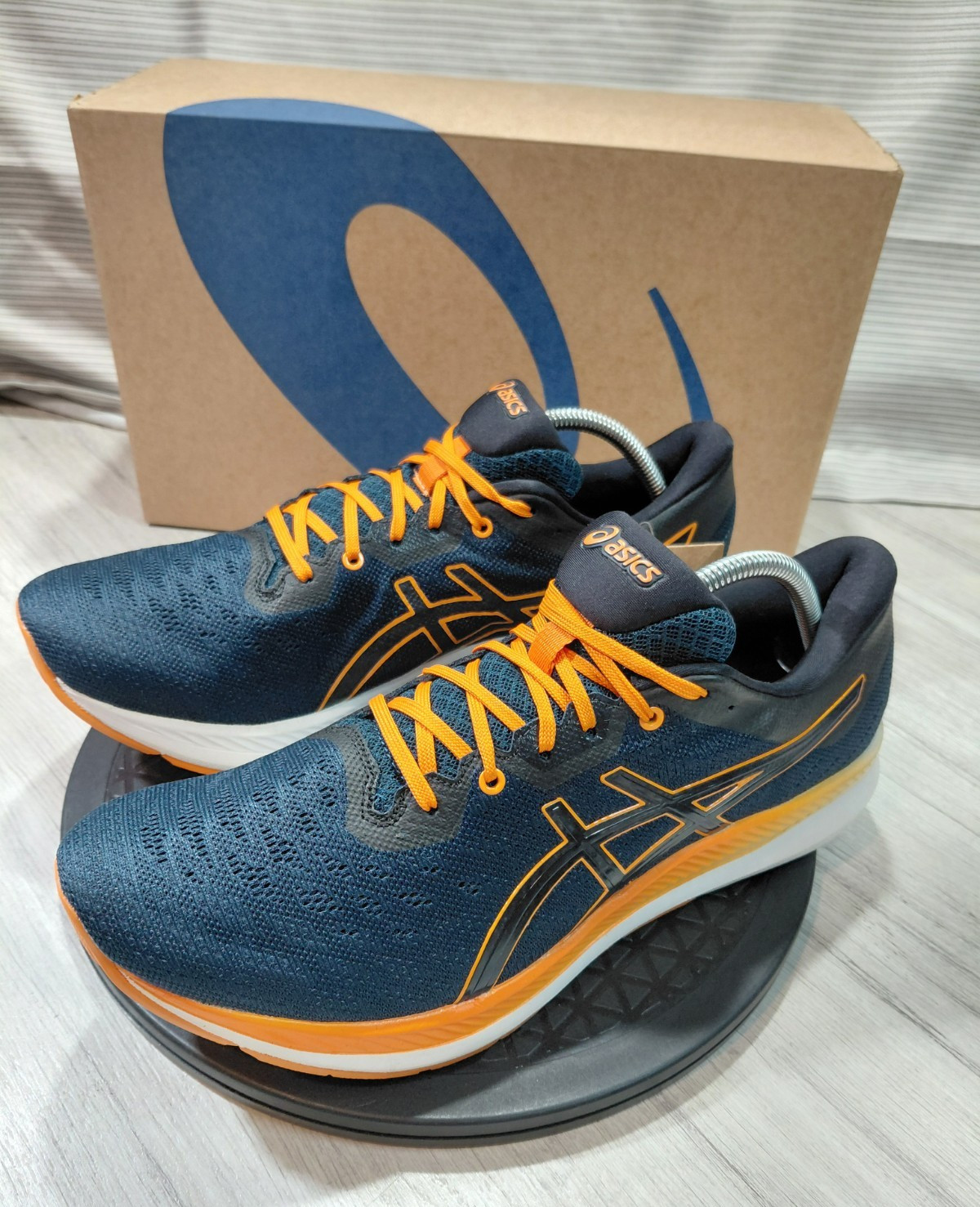 ASICS EZERIDE French Blue/Yellow Men’s 11 Low Top Lace-Up Sneakers 1011B788-401