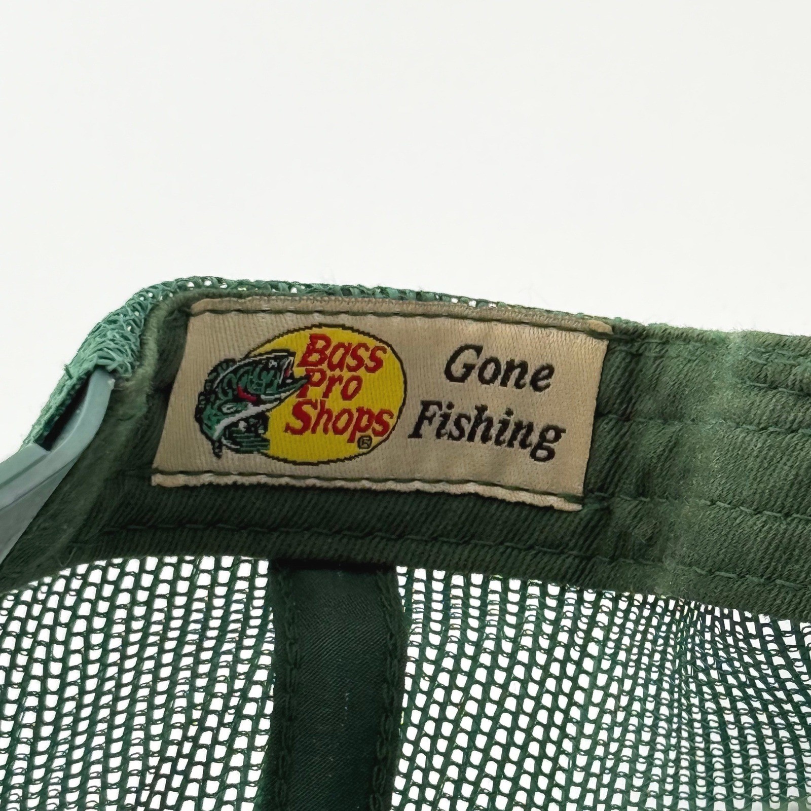 Bass Pro Shops Trucker Hat Green Mesh Snapback Fishing Cap One Size Fits Most