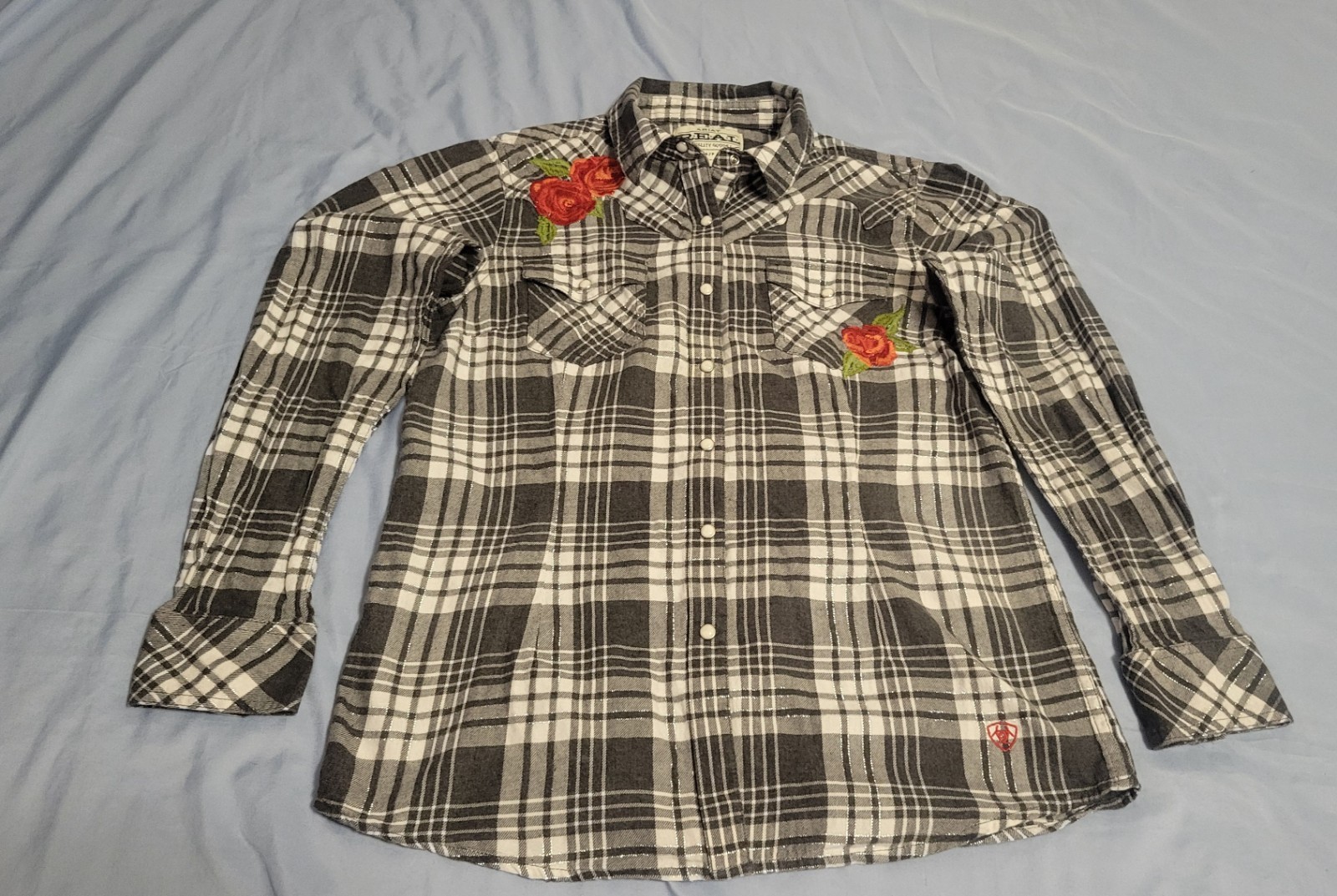 Ariat Rose Embroidered Black/ White Snap Shirt Button Up Women’s Small