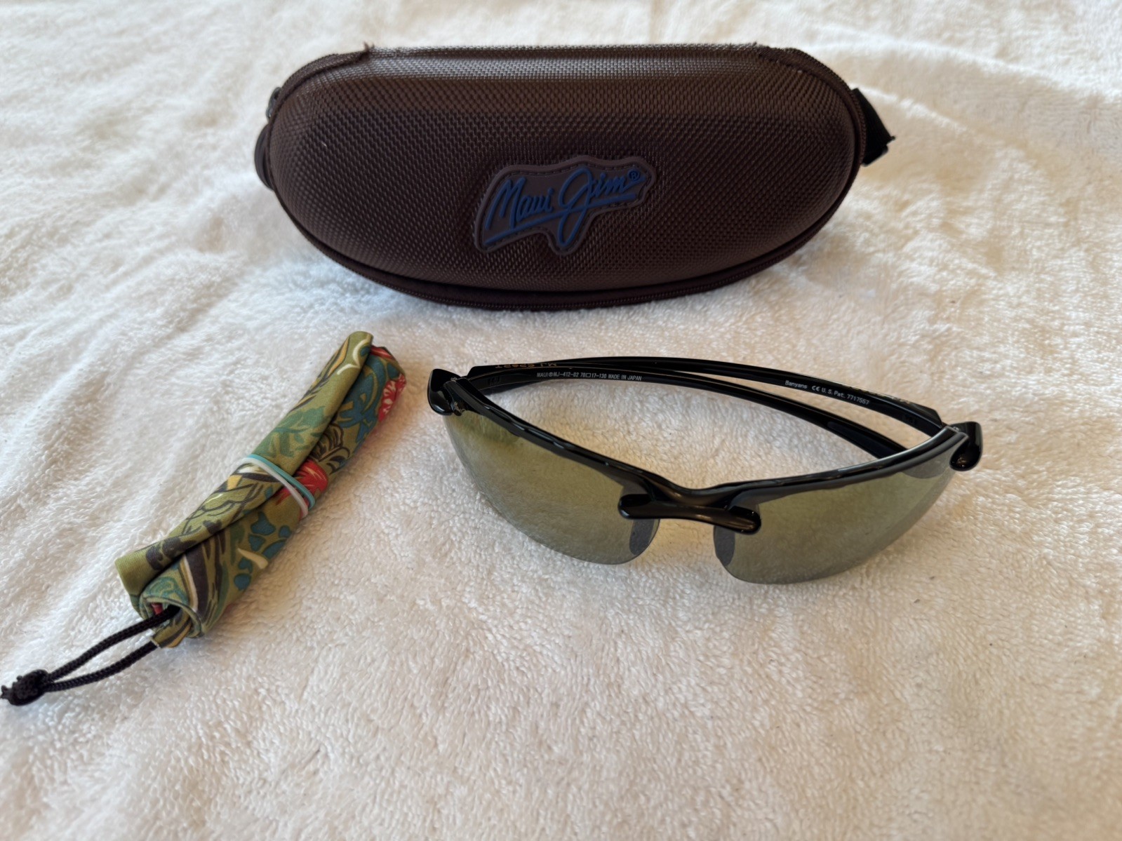Maui Jim Men’s Banyans 70mm Black Polarized Sunglasses MJ0412S-001 sku MJ 412-02