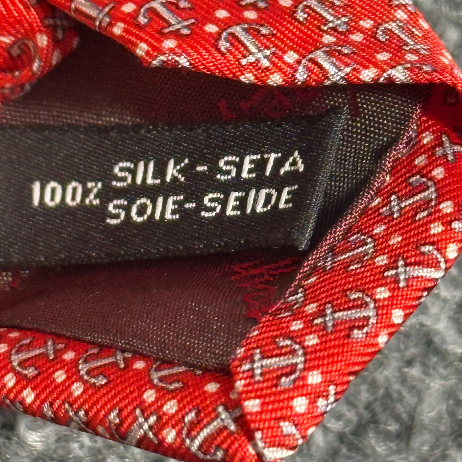 Salvatore Ferragamo Red Anchor Silk Tie Made In Italy 100% Silk Nautical 3.25″