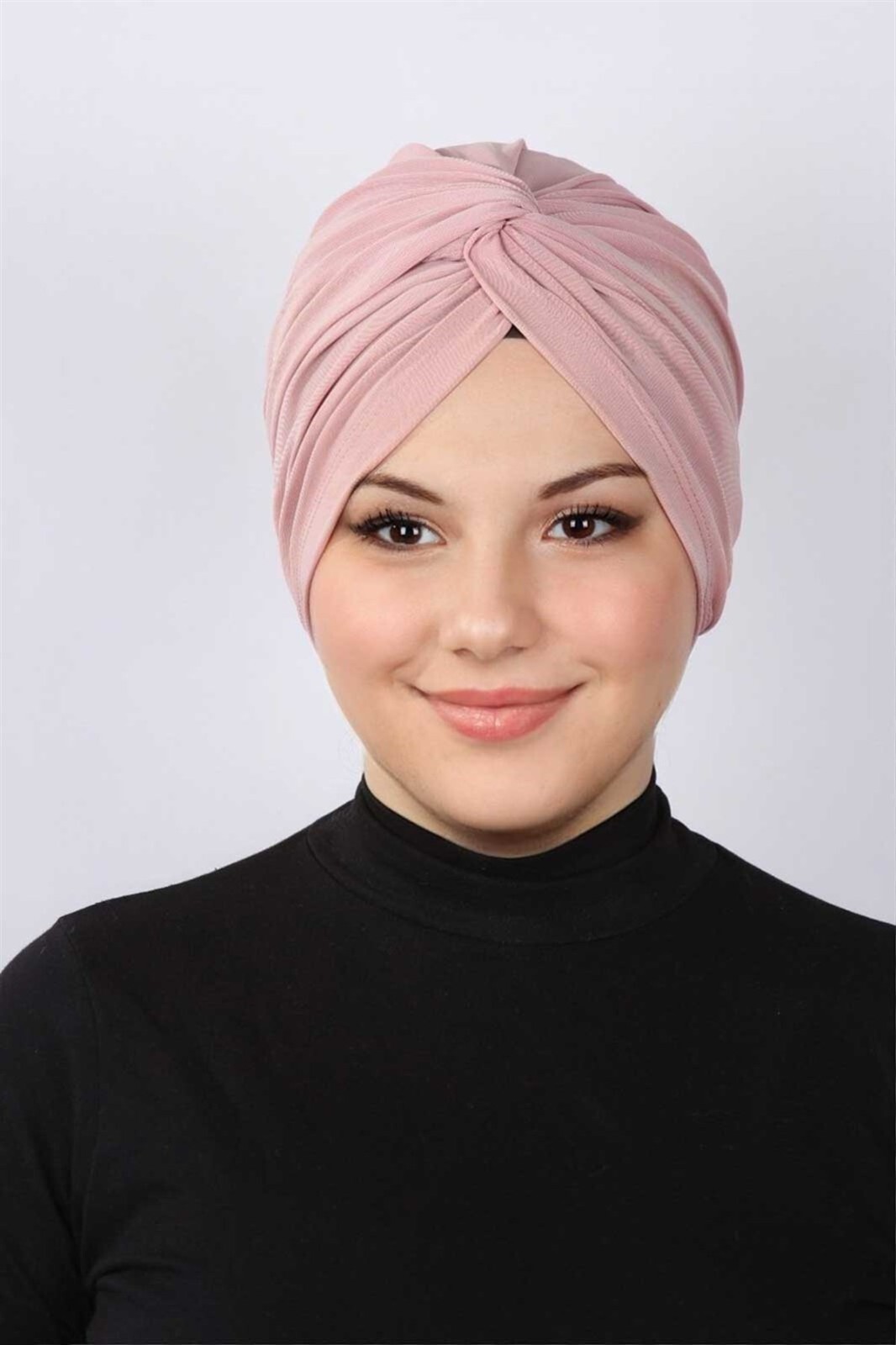 Modasuccess Twisted Bonnet