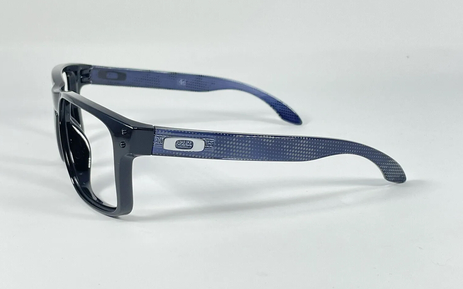 Oakley Holbrook High Resolution Holbrook Sunglasses Black Rivets/Silver Icons