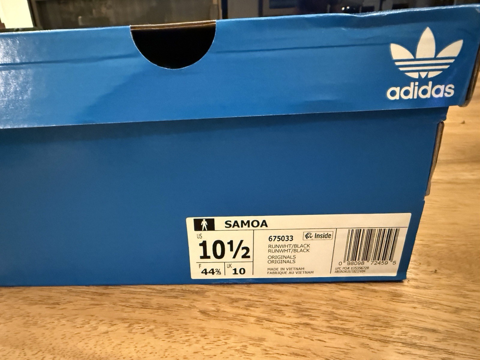 Brand New in Box – Adidas Samoa White Black Leather Sneakers Men Size 10.5 NIB