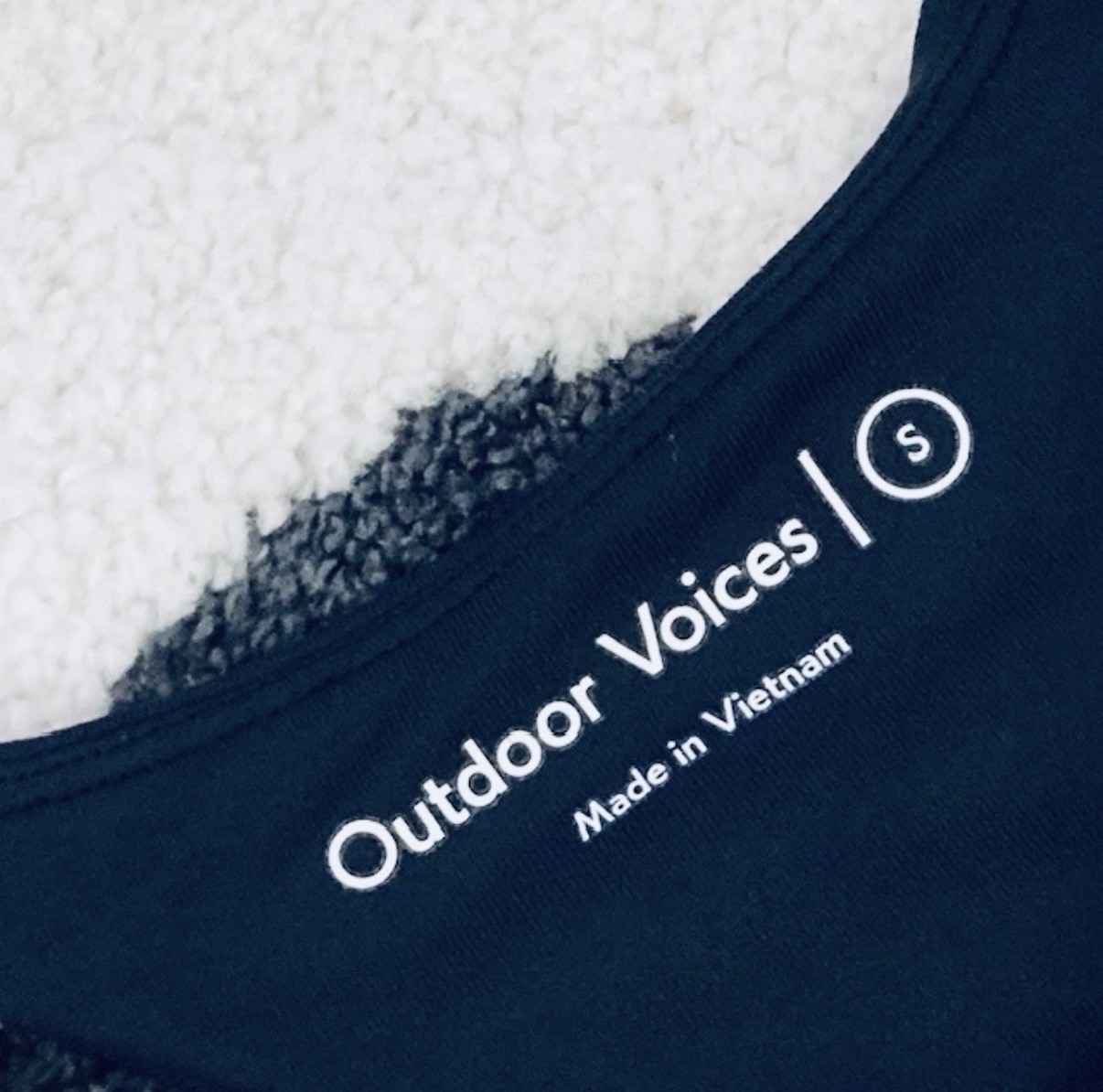 Outdoor Voices Womens Small Black Longline Sports Bra Racerback Workout Crop Top