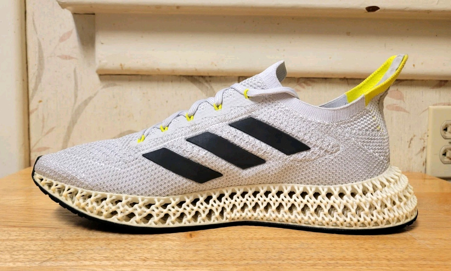 Adidas 4D Fwd Men’s Halo Silver/Cloud White/Acid Yellow GY4933 Shoes Size 13