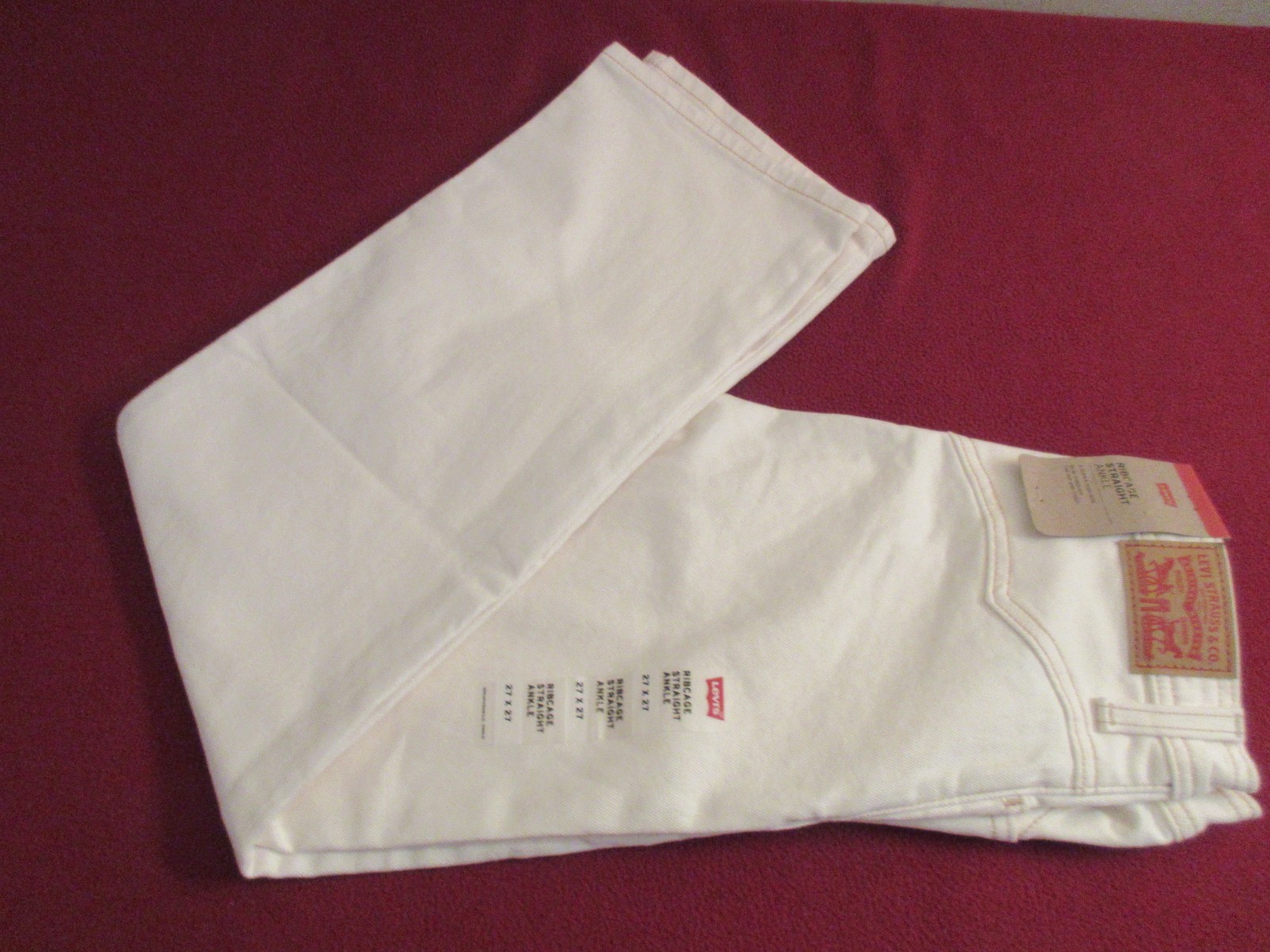 Levis Jeans Women White Denim Ribcage Straight Ankle 27”x27” New w/TGS