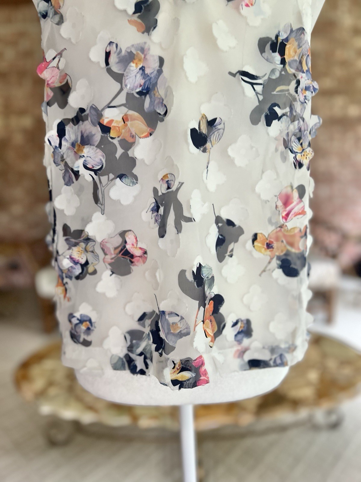 A New Day Women’s White Blue Floral 3D Applique Sheer Tank Top M Fairycore