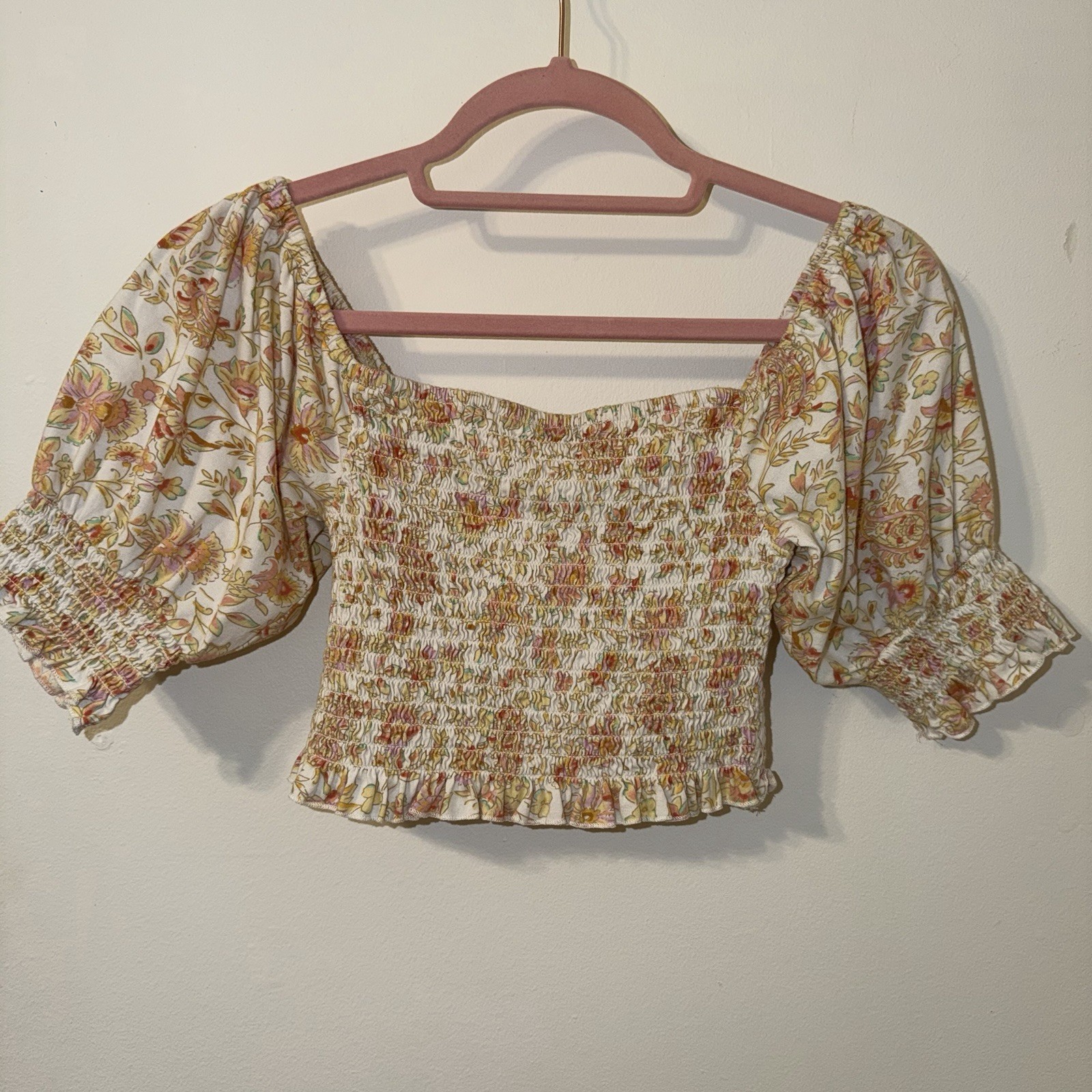 Billabong White Floral Smocked Puff Sleeve Crop Top