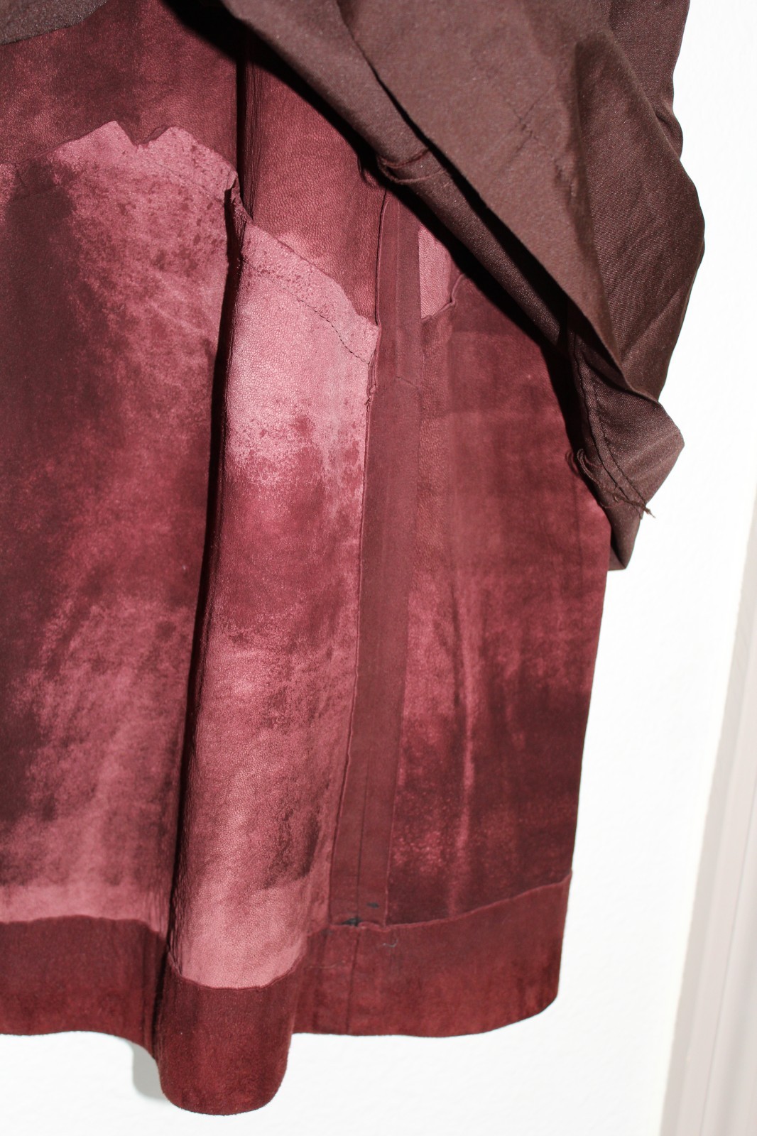 VTG 80s Suede Leather Designs Brown Burgundy Midi Skirt Chevron Panel Elastic L