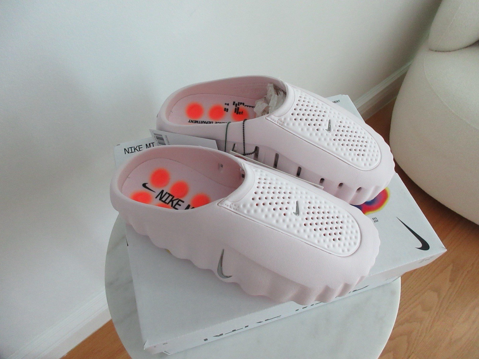 Nike MIND 001 Pearl Pink/Chrome – Women’s US Size 8 (Men’s US Size 6.5)