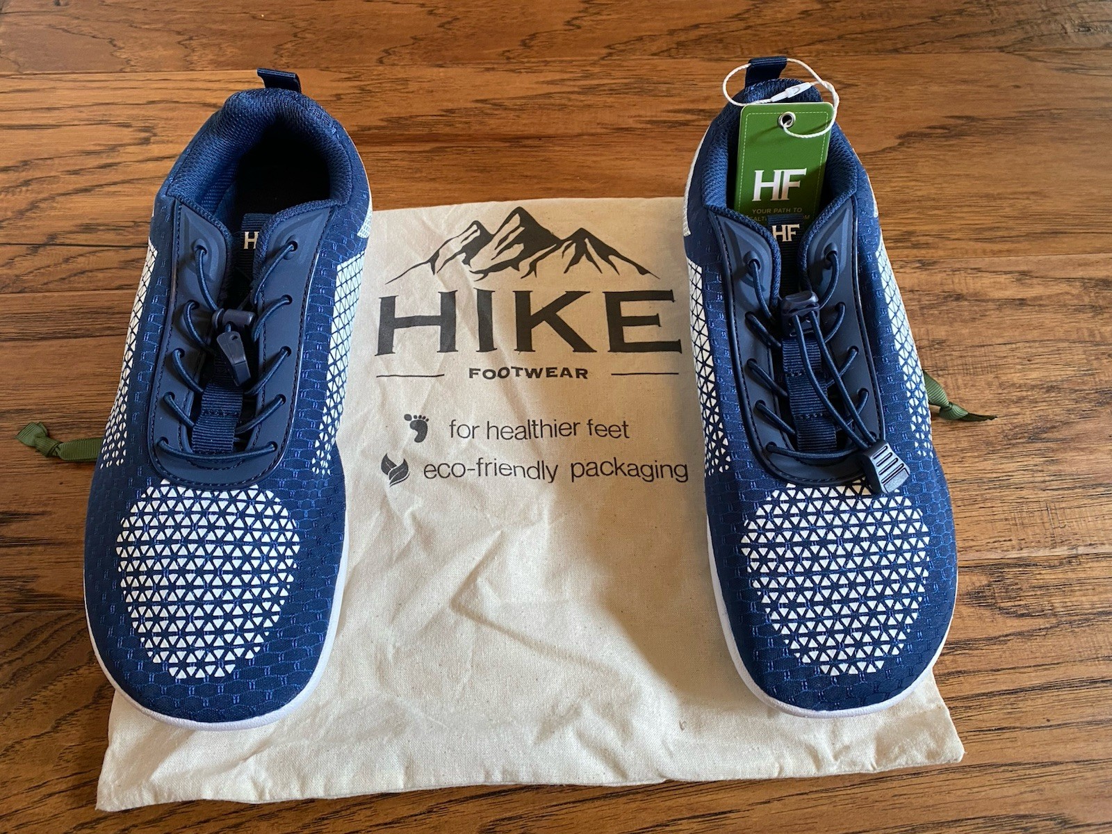 NWT Hike Footwear HF Cloud Unisex Barefoot Blue Sz EU36 W6 M4 comes in gift bag