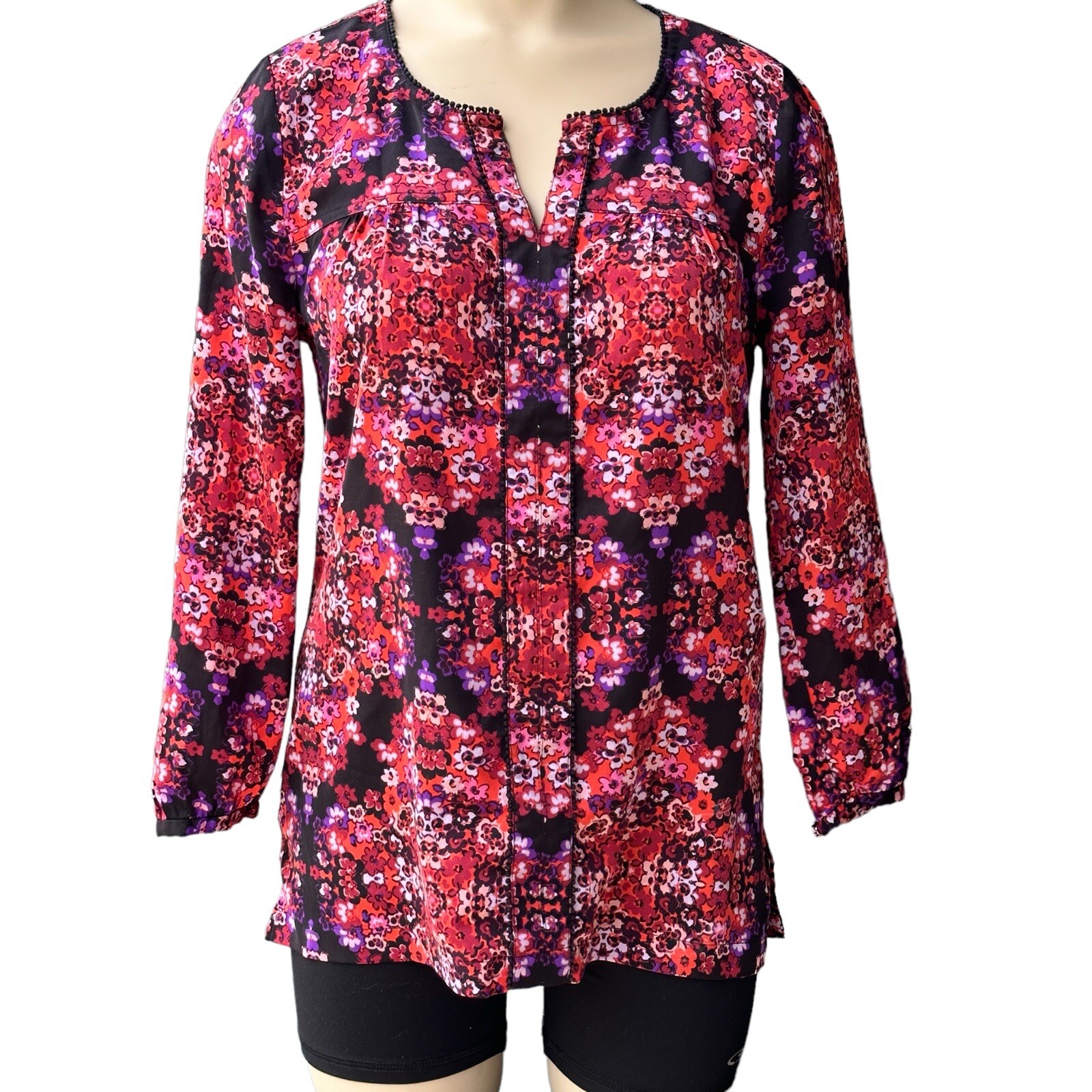 J Crew Top Blouse Women’s 2XS Black Red Purple Floral Print Split Neck Boho
