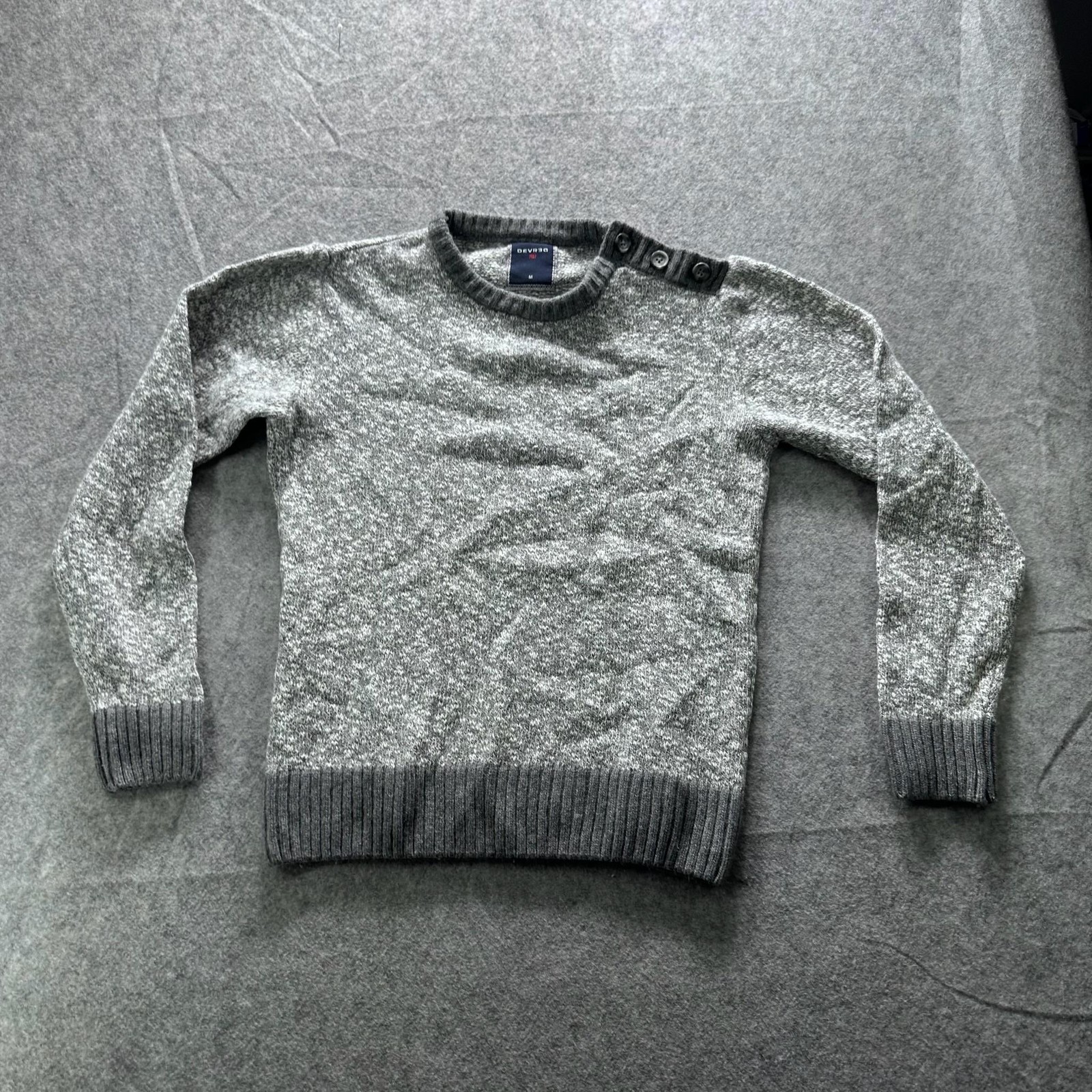 Devred 1902 Sweater Mens M Gray Knit Crewneck Button Shoulder Pullover