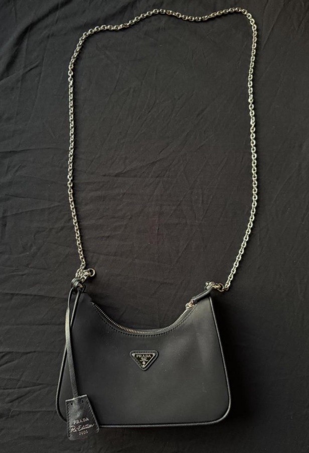Prada 2005 Re-Edition Black Nylon Crossover Purse Designer Bag- READ DESCRIPTION