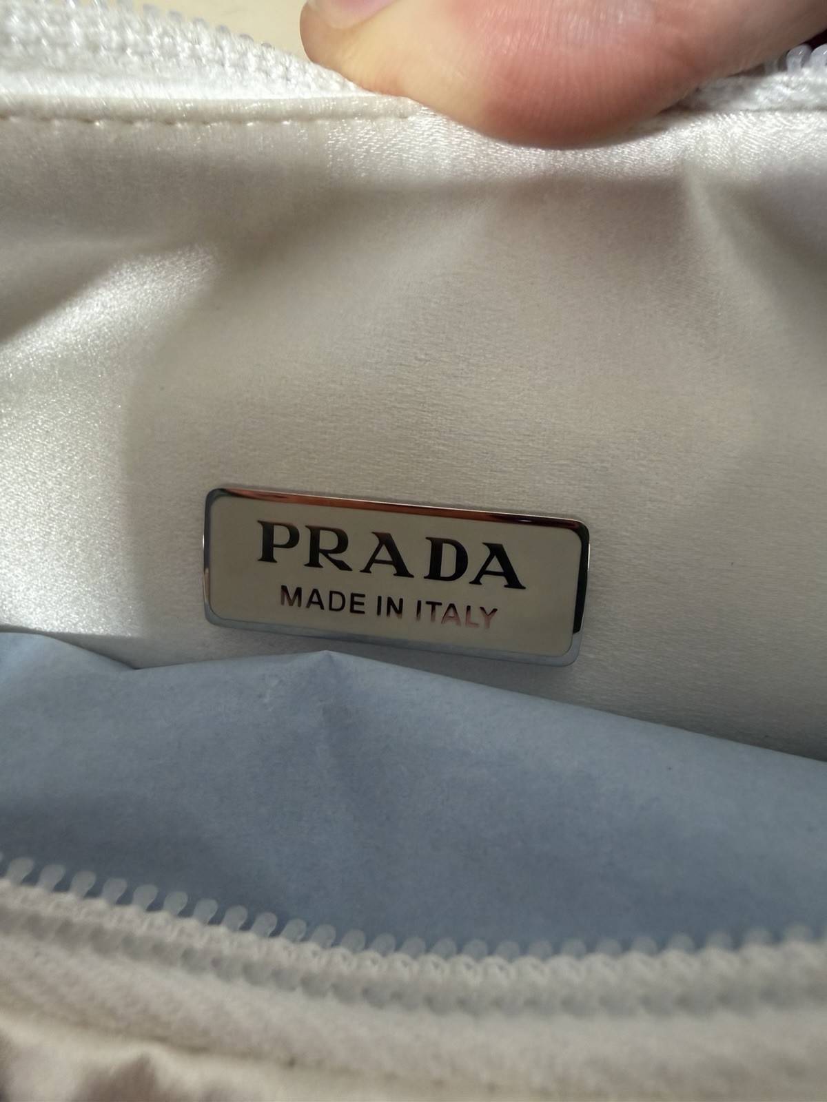 Prada Re-Edition 2000 bag Crystal Satin White NEW – FULL SET With certificate