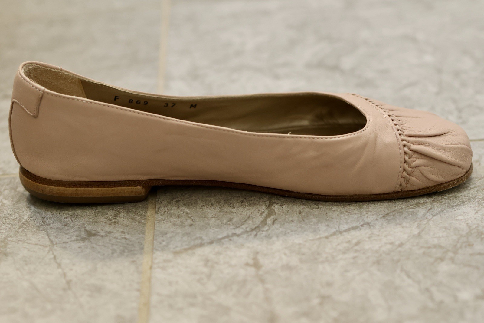 Taryn Rose Brina leather flats size 37 carnation pink