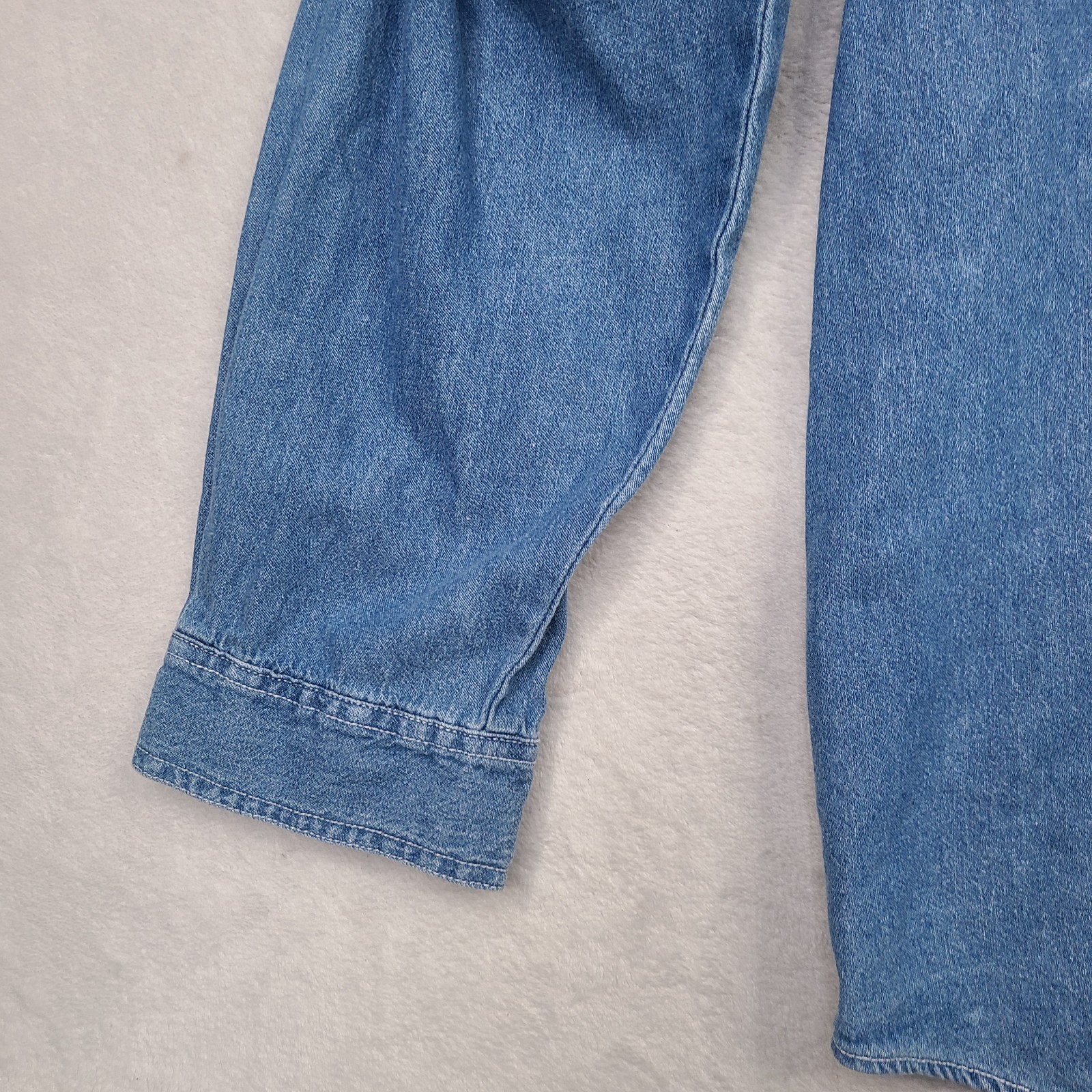 VTG Bobbie Brooks Fall Embroidered Jean Shirt Women XL Blue Scarecrow Pumpkins