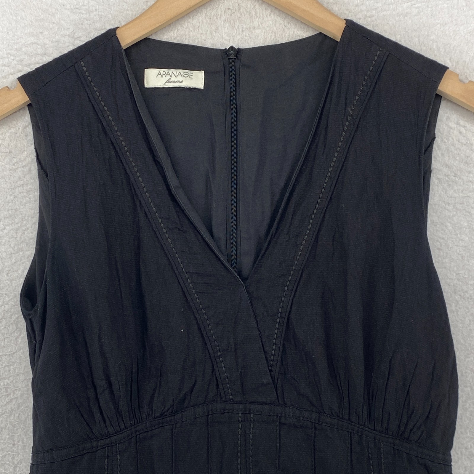 APANAGE Dress 6 Cotton Metallic Crinkle V-Neck Sleeveless Back Zip Tie Black