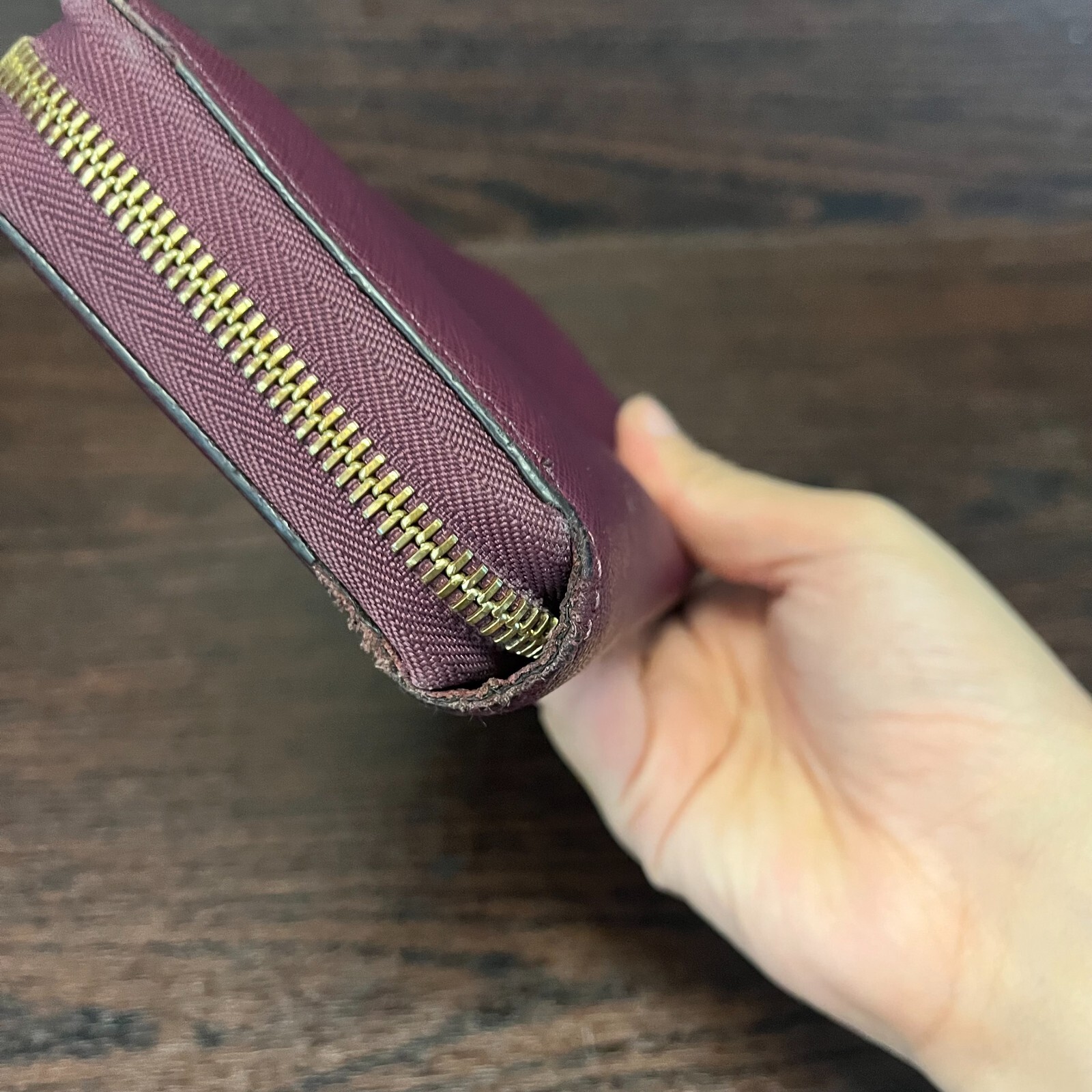 Michael Kors Womens Deep Red Leather Card Holder Pockets Zip Around Purse Wallet