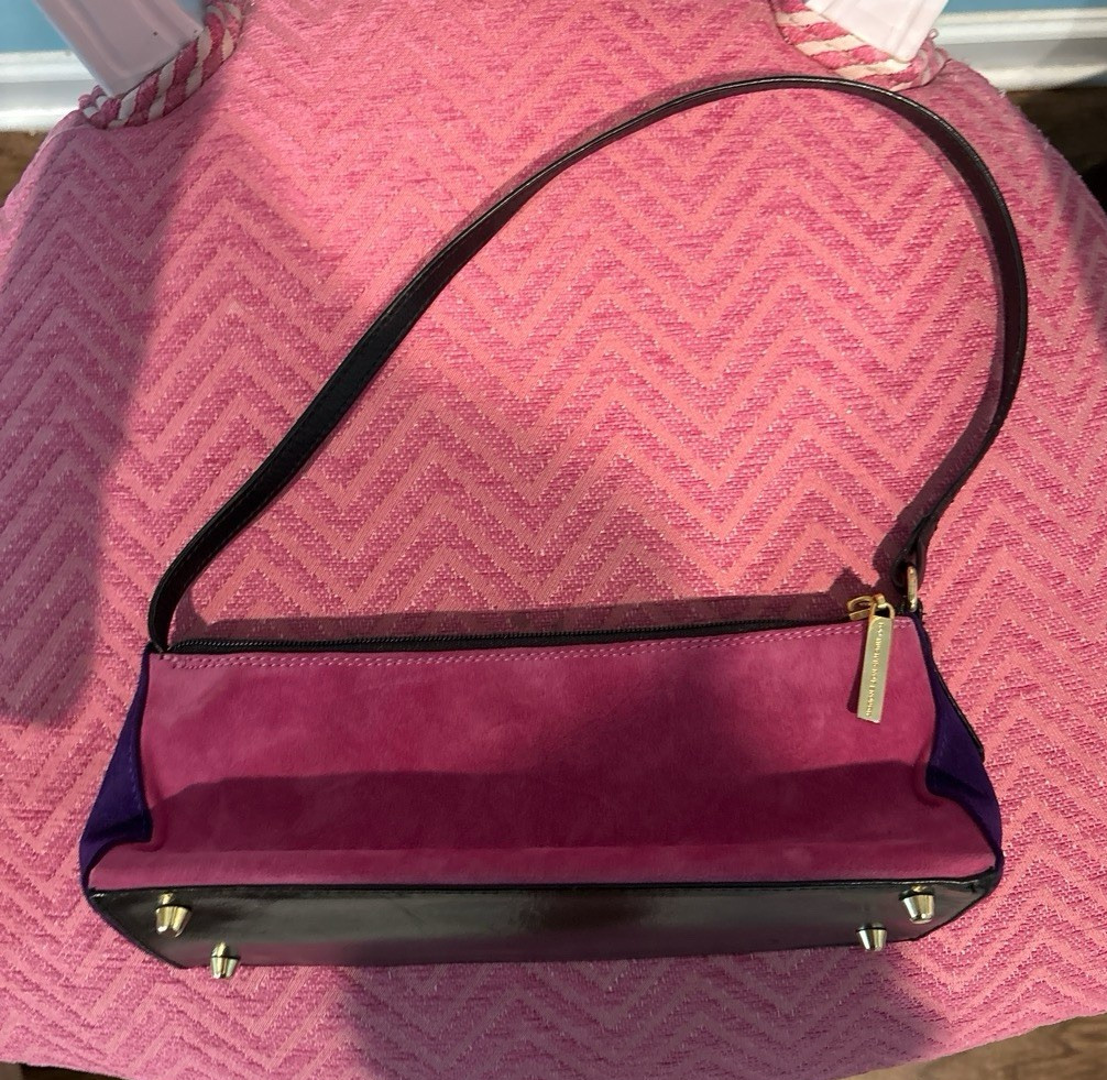 Beverly Feldman Colorblock Shoulder Bag Zip Closure Gold Hardware Lined Small