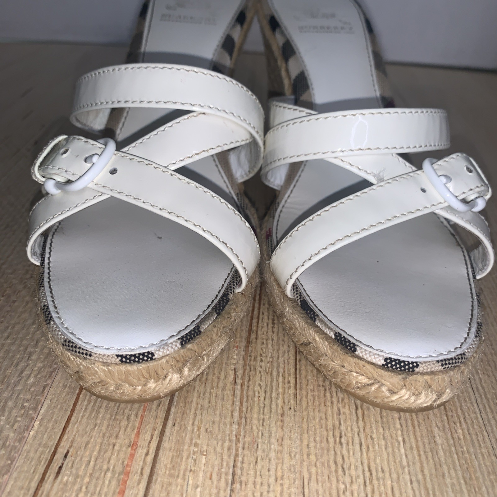 Burberry Nova Check Patent Leathe Plaid Jute Wedge Espadrille Sandals Coastal 37