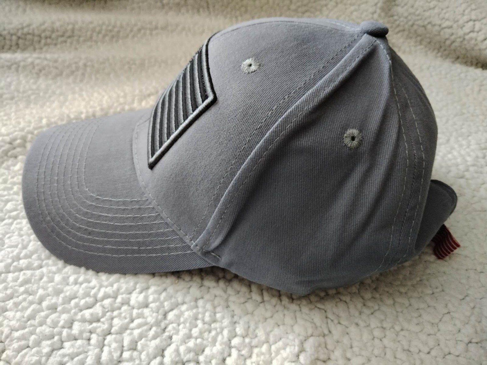 American Flag Hat Adjustable USA Baseball Cap Outdoor Ball Cap Men Women In Gray