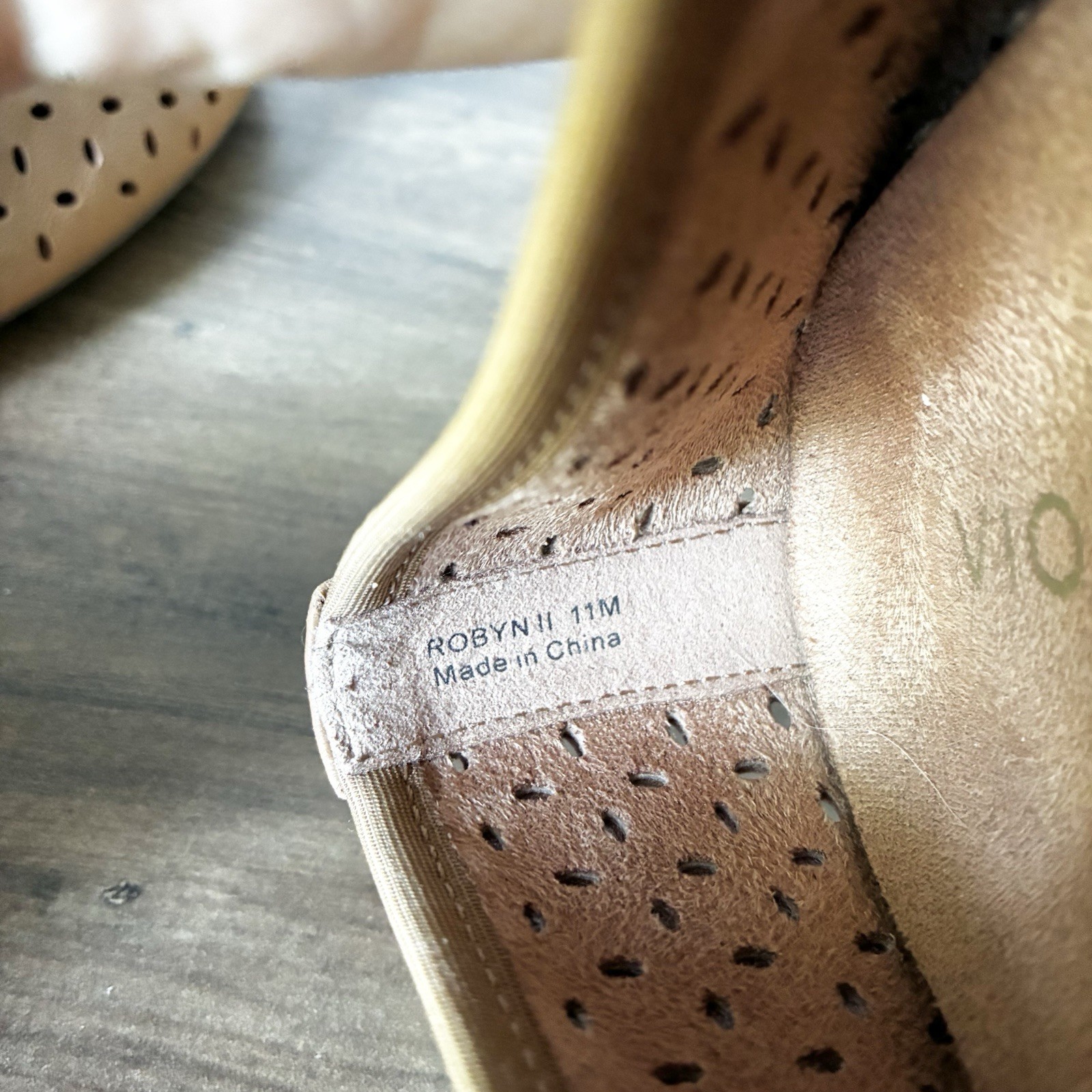 Vionic Robyn II Leather Laser Cut Ballet Slip On Flats Cognac Tan Womens 11