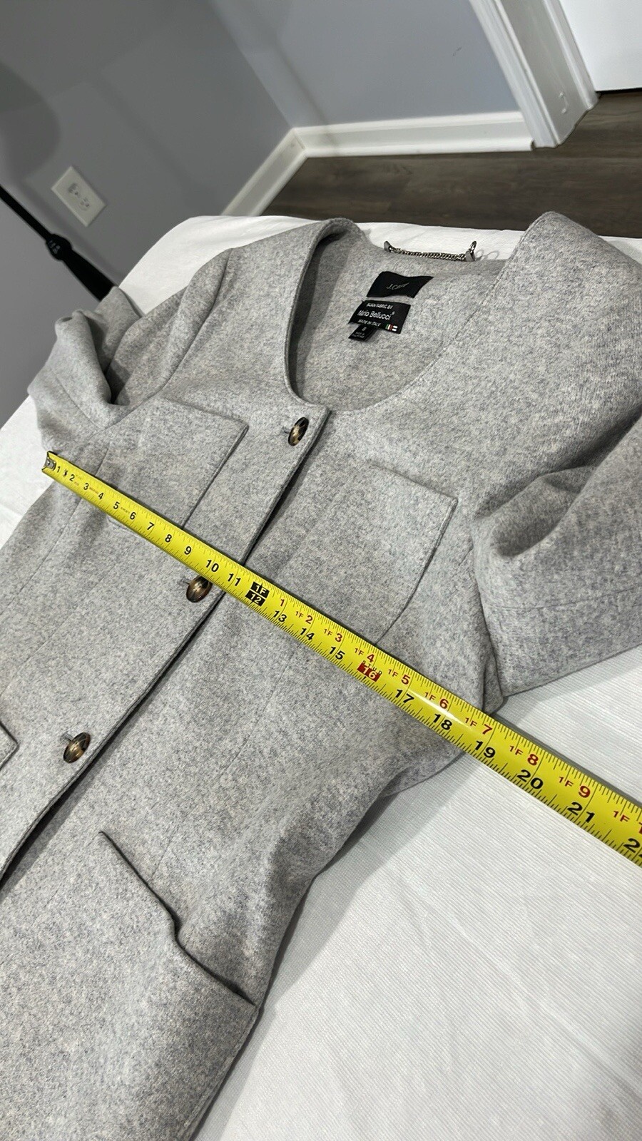 J.Crew Mario Bellucci Italian knit wool jacket size 8 gray oversized pockets