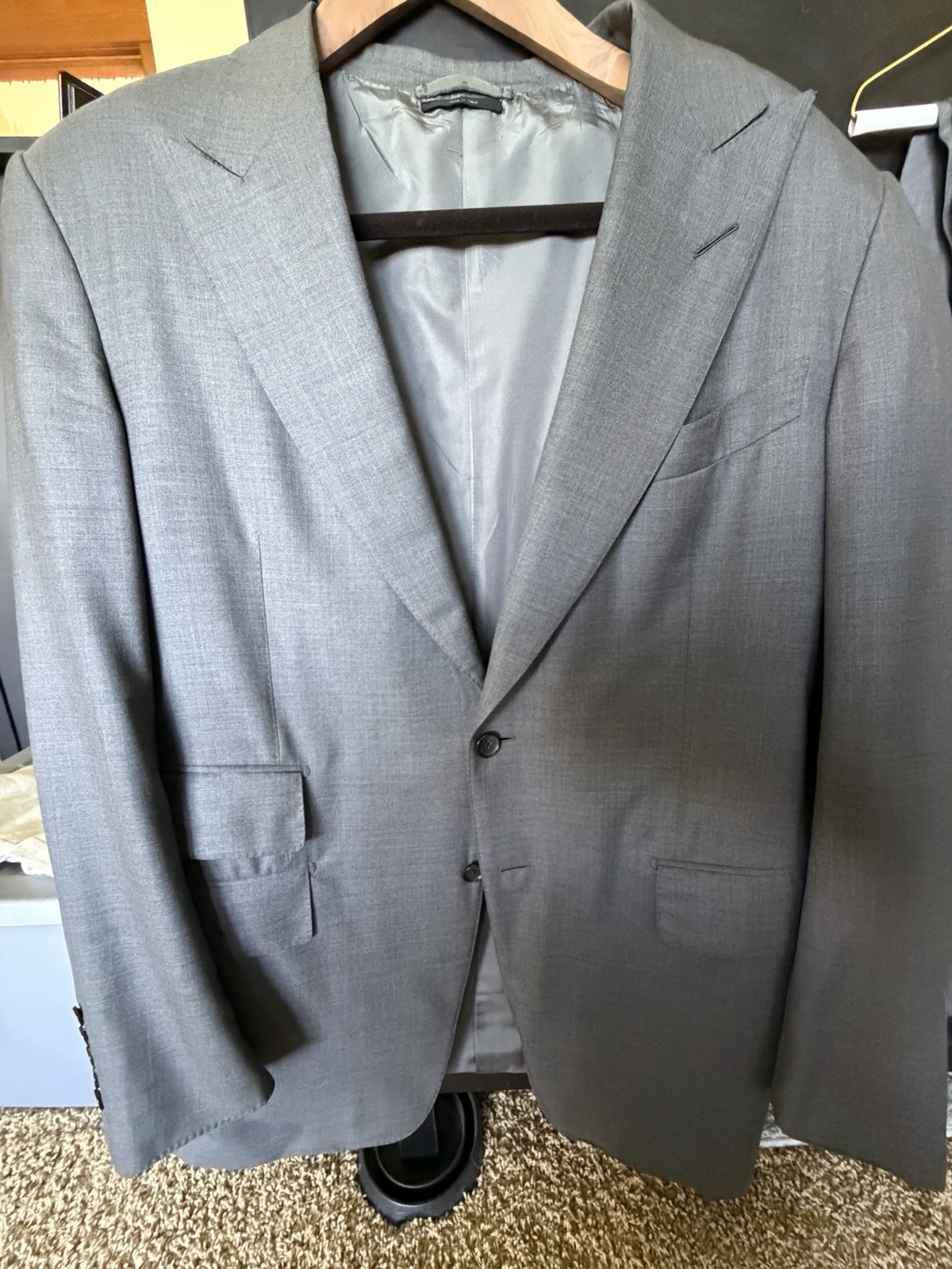 Tom Ford Gray Peak Lapel Suit IT52/ 42 US