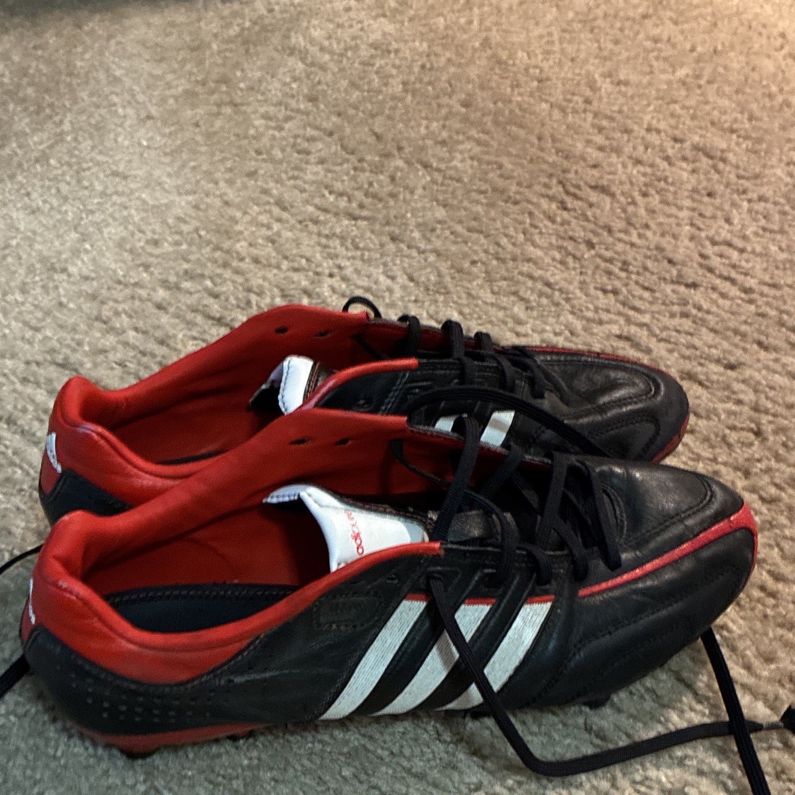 adidas Predator adizero Soccer Cleats Low Top Lace-Up Rubber Leather G95130