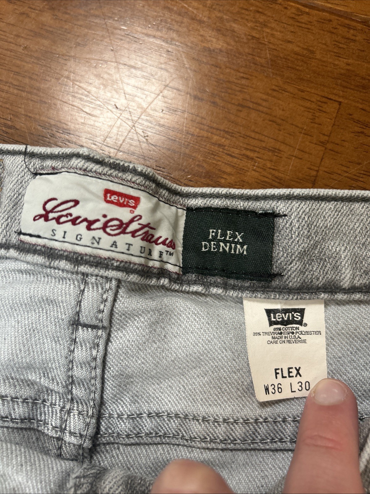 Vintage Levi’s 540 Jeans Men’s Size 36×30 Gray Flex Denim Brown Tab 90s