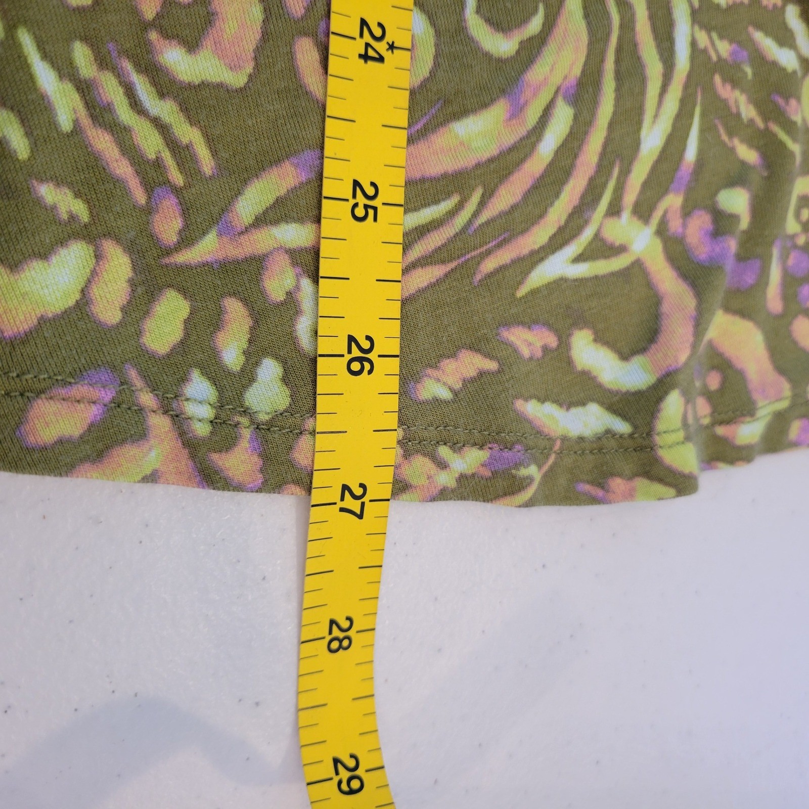 LOGO Layers Lori Goldstein Tank Top Sz Small Olive Green Animal Print Sleeveless