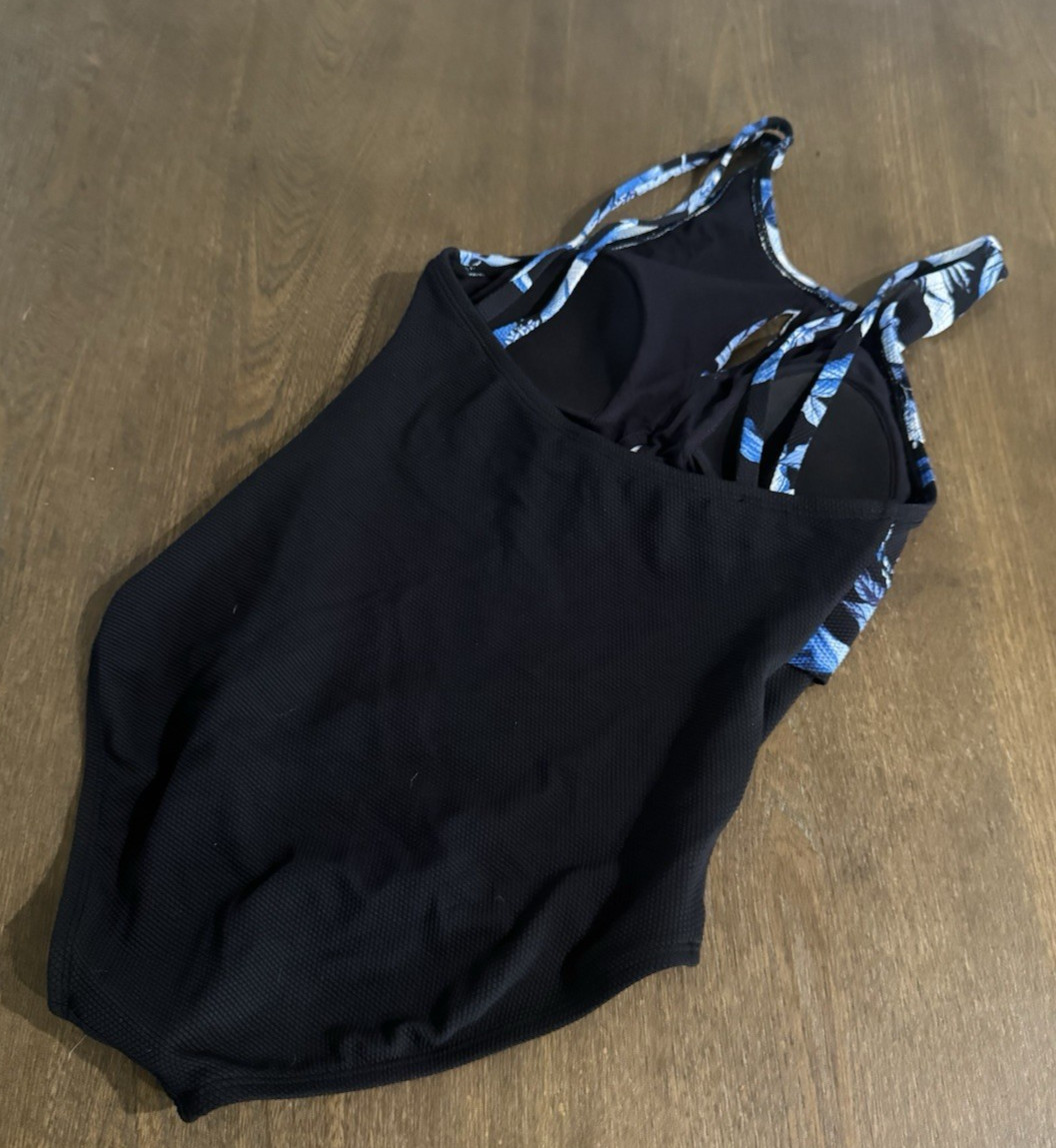 Tommy Bahama Indigo Garden Printed Twist High Neck One-Piece Swimsuit Size 4