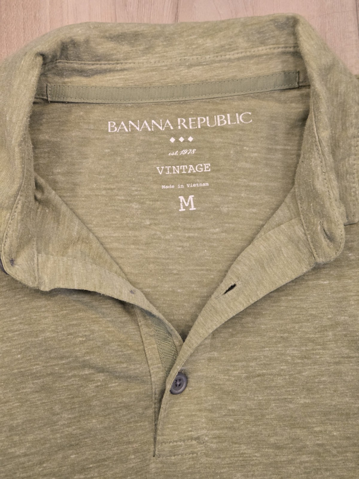 Banana Republic Vintage Wash Men’s Polo Light Olive Green Size M Pre-owned