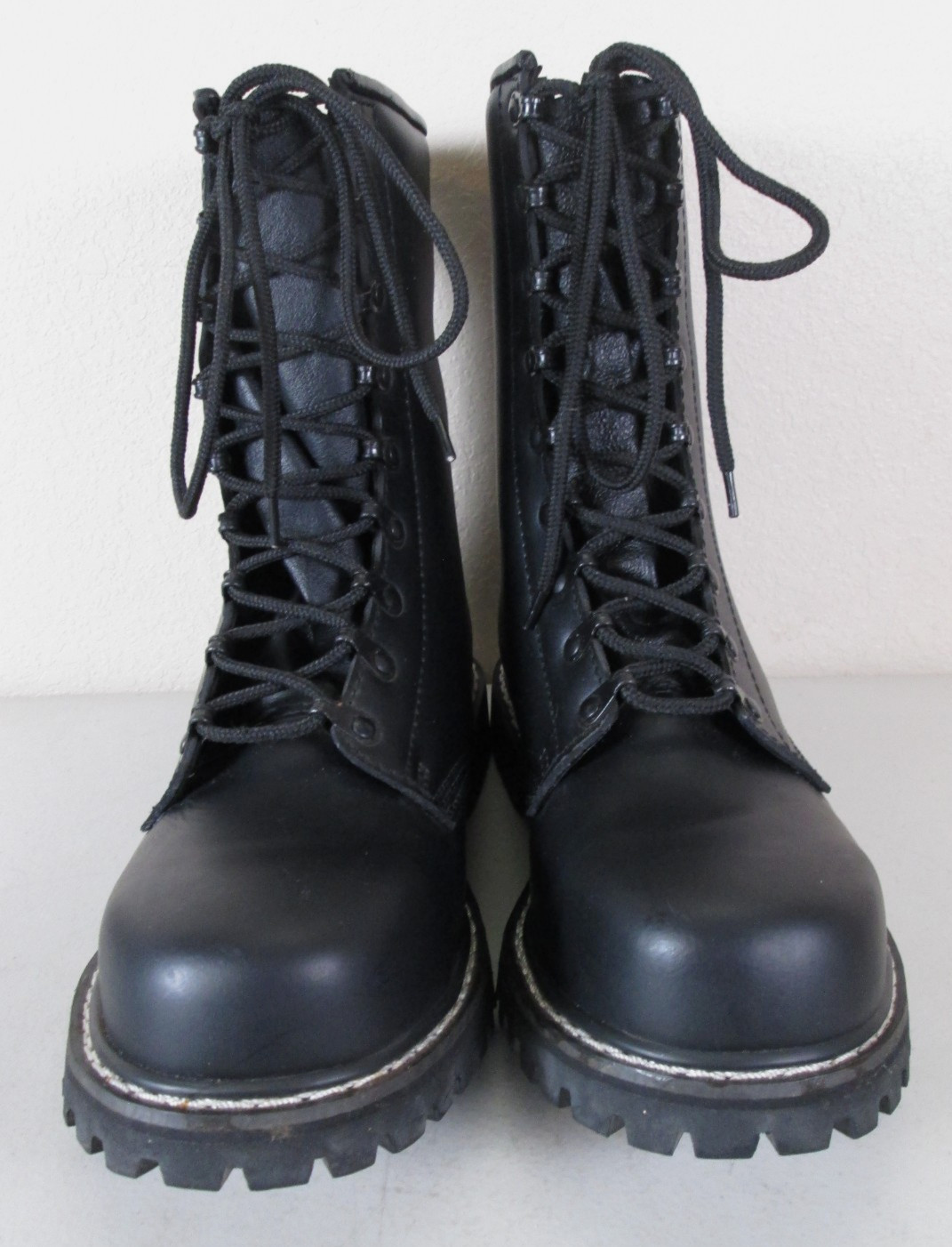 NEW Mil-Tec Mens Steel Toe Black Boots Size 44 (US 10.5)