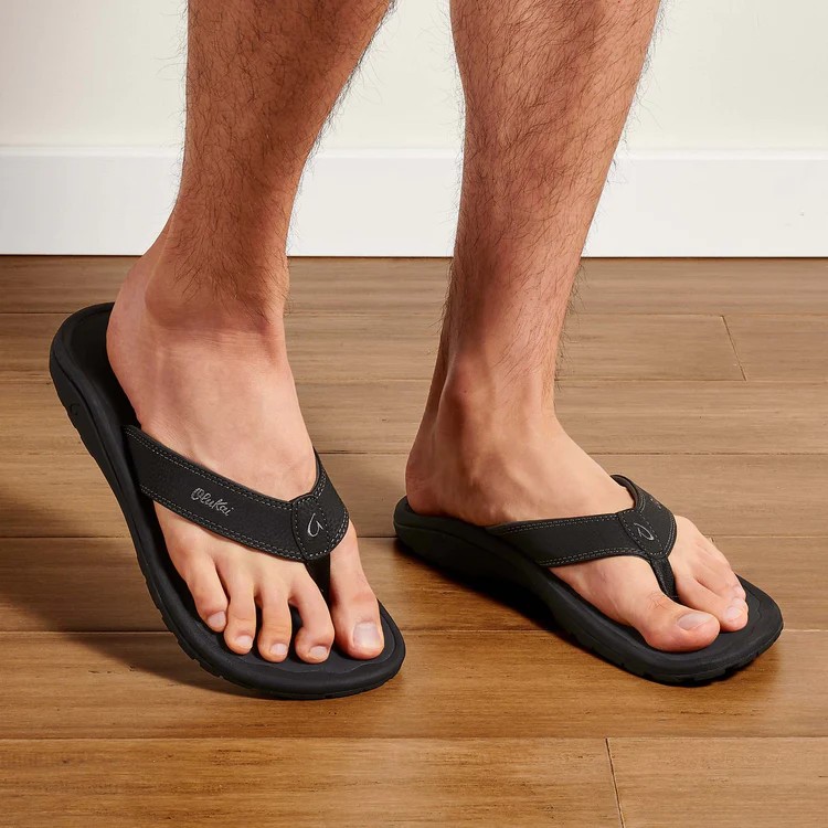 OluKai Ohana Sandals – Men’s – 11 / Black/Dark Shadow