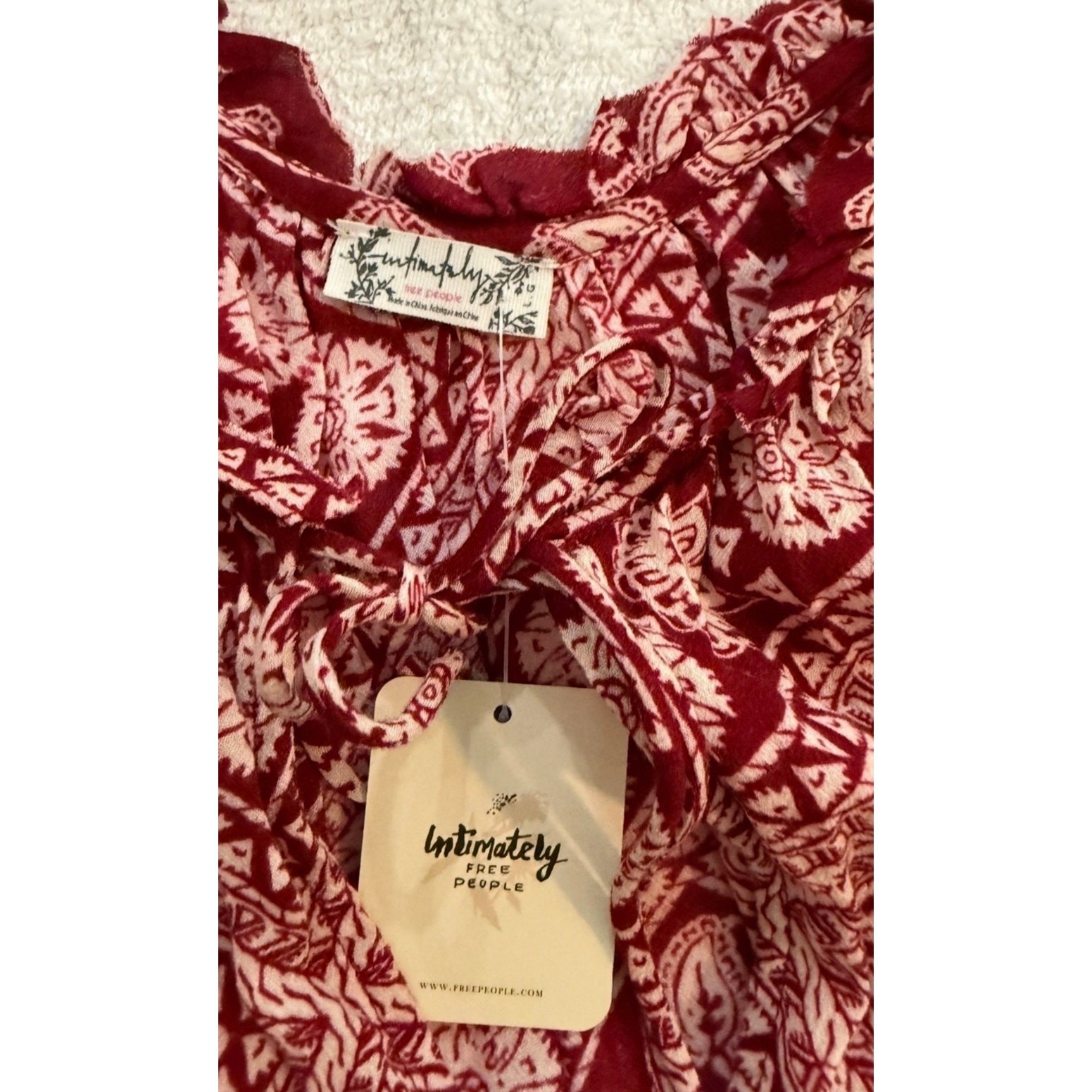 Free People Intimately Bordeaux/Wine Paisley Plunge Tie Neck Bodysuit LARGE NWT
