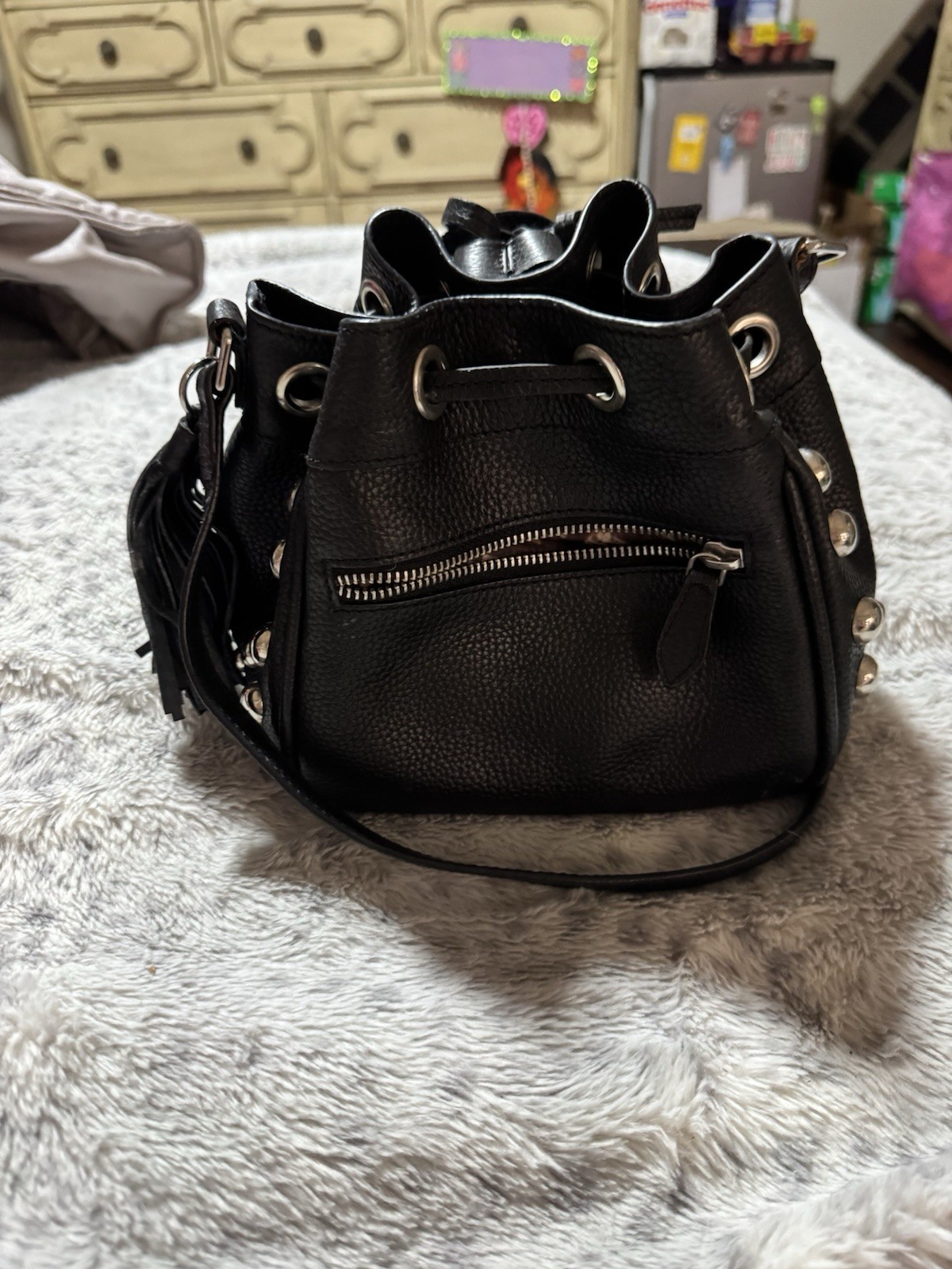 Harley-Davidson Black Studded Pebbled Bucket Crossbody Bag Silver HW Pockets