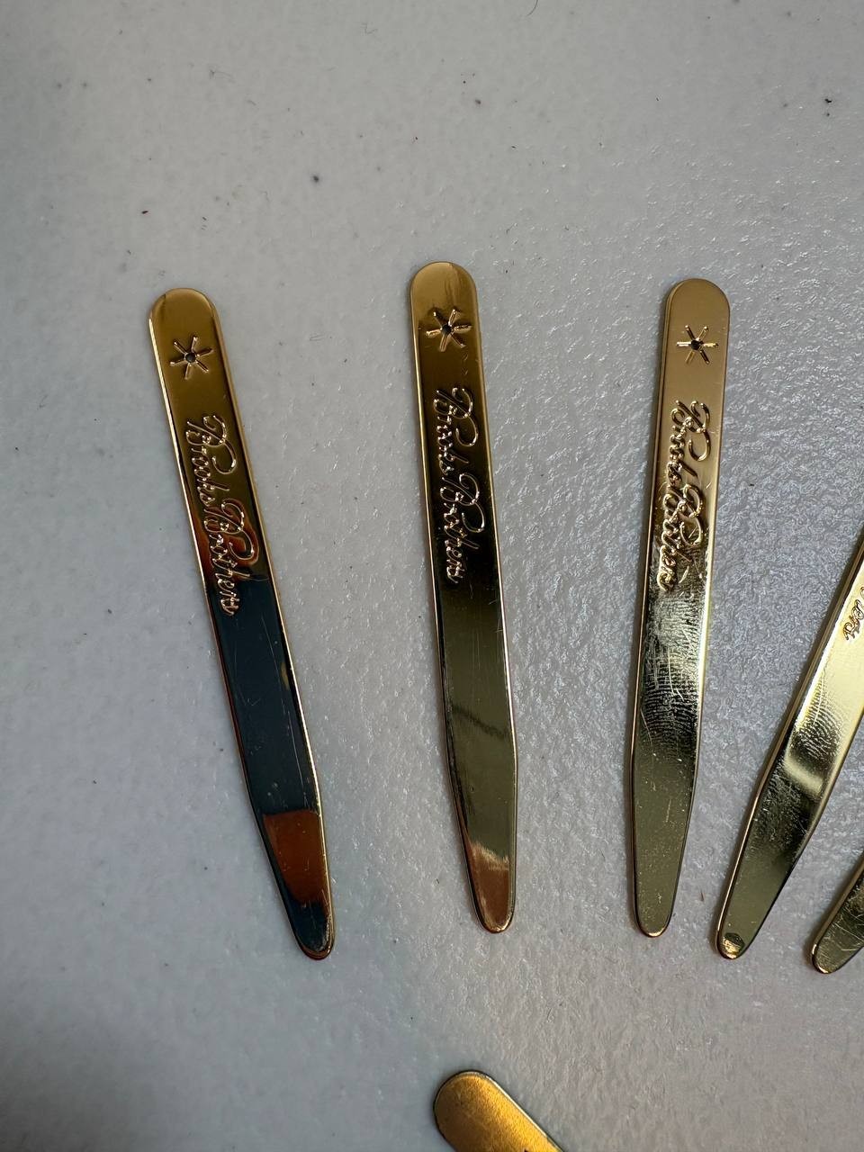 Brooks Brothers Gold Tone Collar Stays Set w/ Black Leather Case 7 Pieces