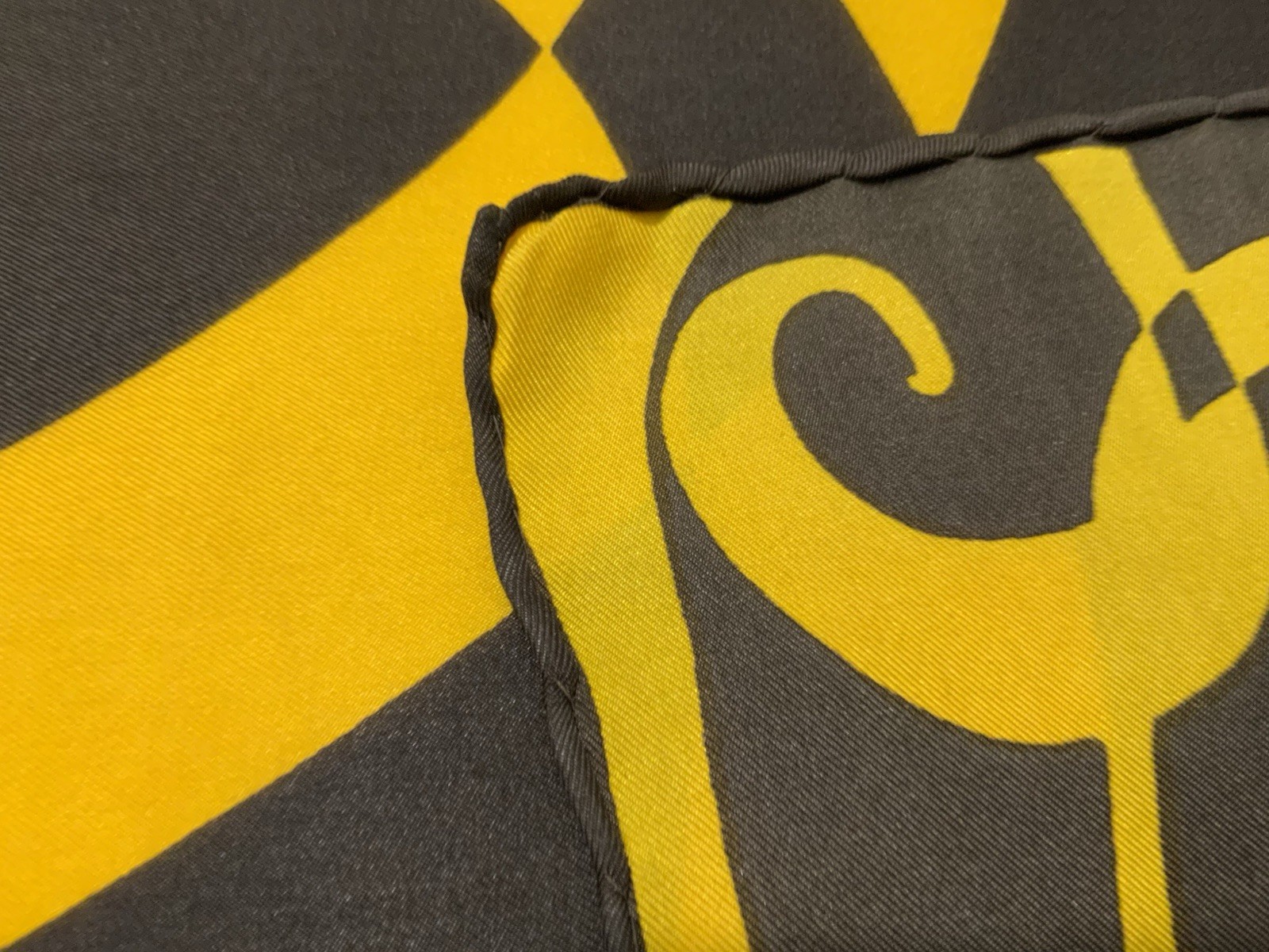 Lovely Unbranded All Silk Hand Rolled Gold & Black Square Scarf PGC