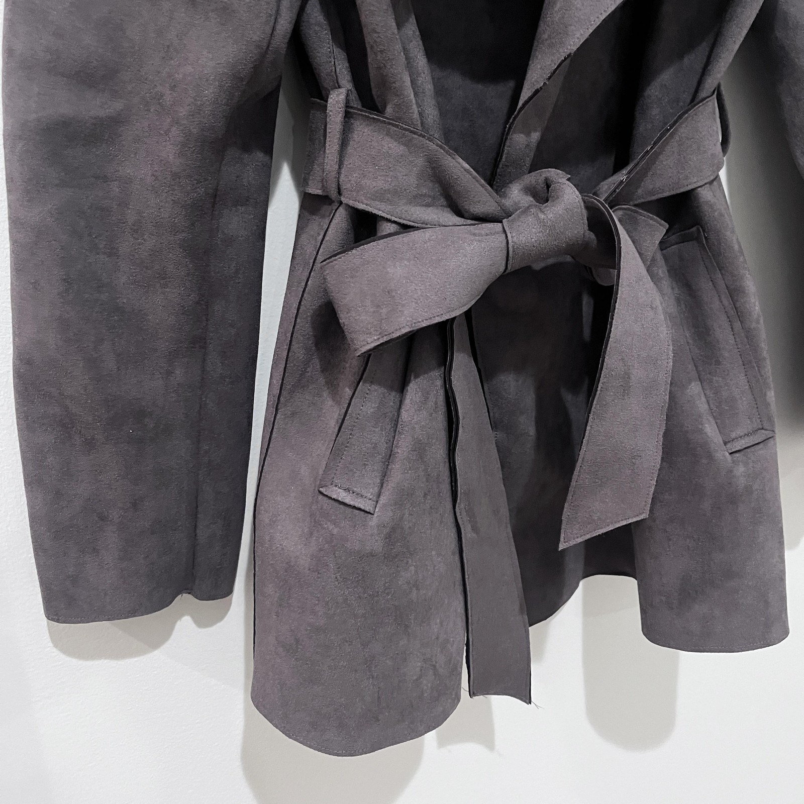 New She + Sky Coat Womens Medium Grey Faux Suede Knit Short Trench Jacket