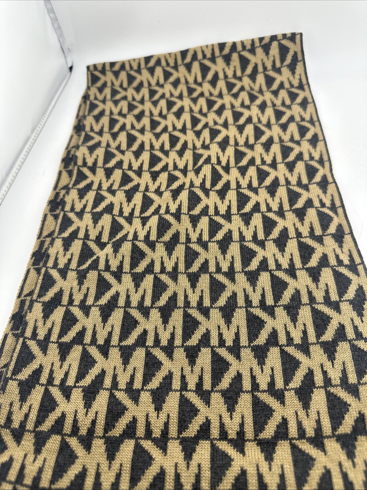 MICHAEL KORS KNITTED FABRIC,ACRYLIC CAMEL+BLACK SCARF,SHAWL,WRAP