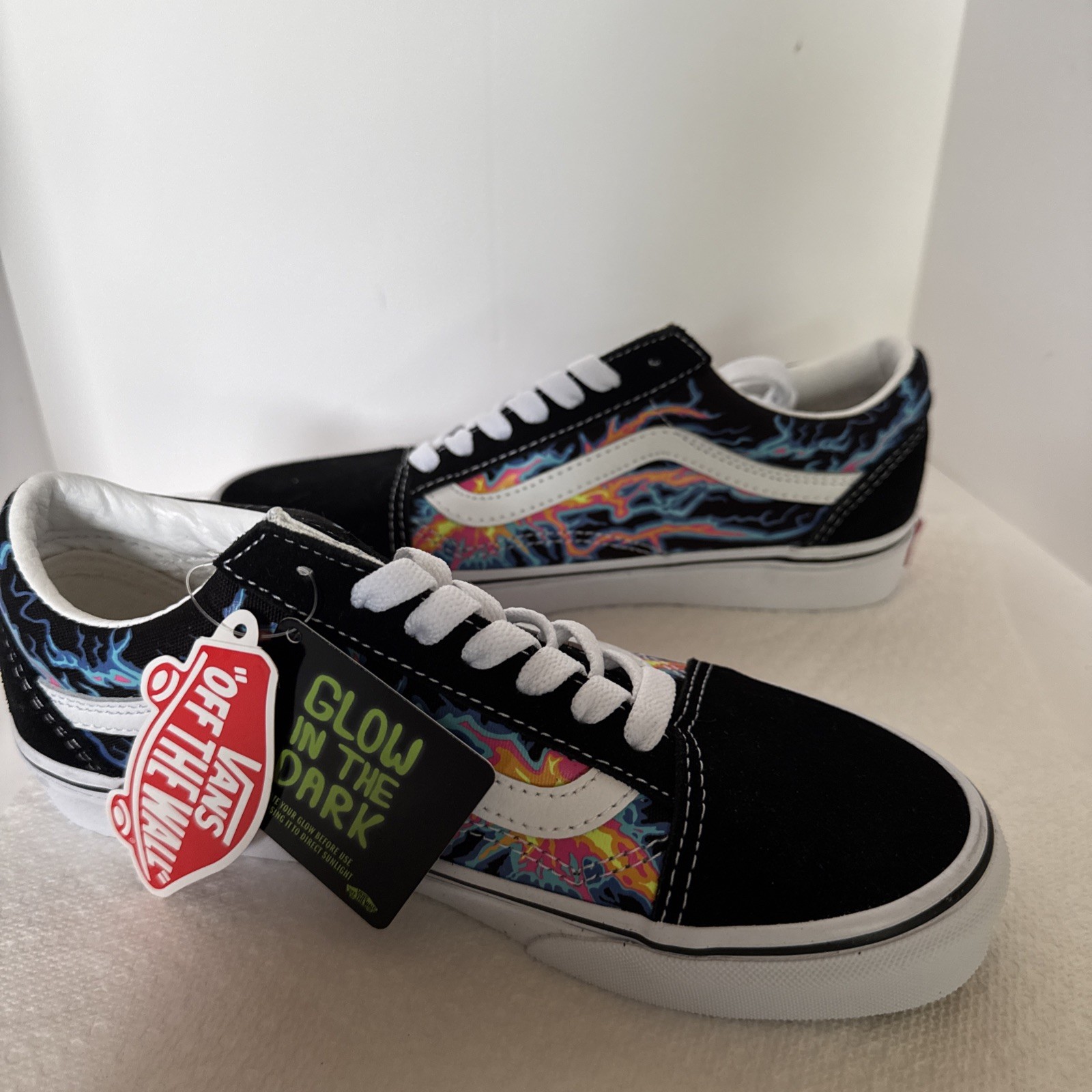 Vans Old Skool Electric Flame Glow In The Dark Shoes Womens 6 Mens 4.5 NWT